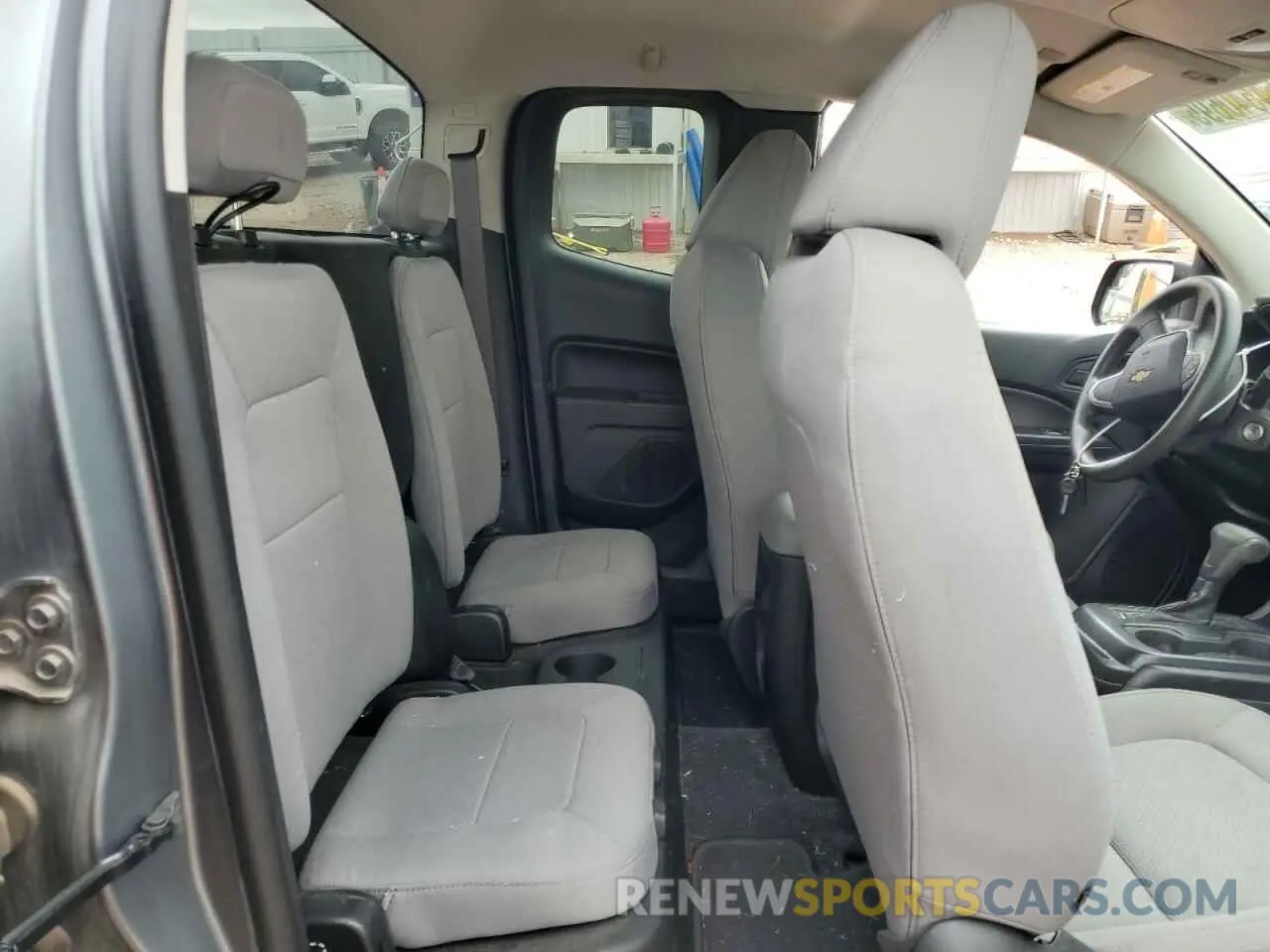 10 Photograph of a damaged car 1GCHSBEA5L1134401 CHEVROLET COLORADO 2020