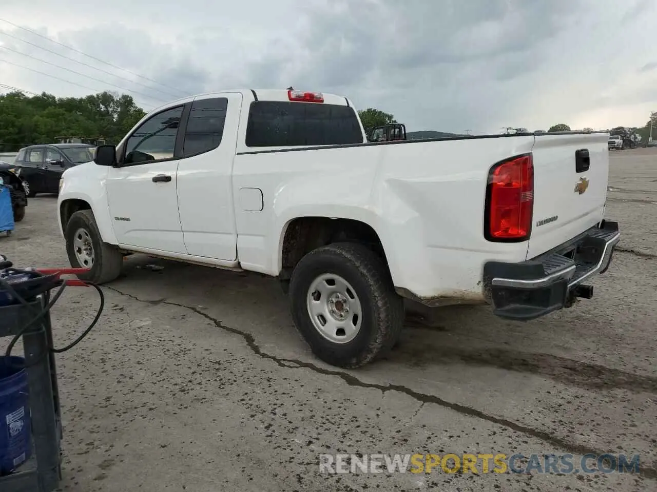 2 Photograph of a damaged car 1GCHSBEA6L1163390 CHEVROLET COLORADO 2020