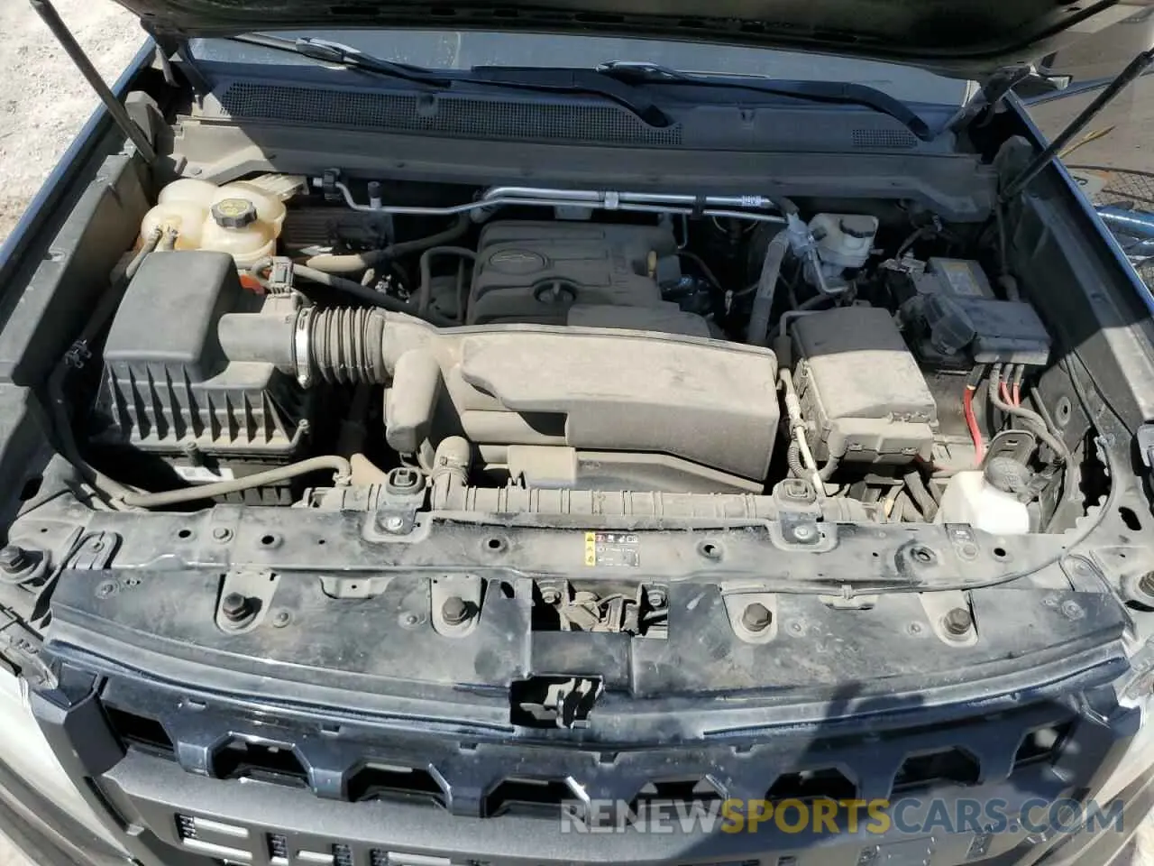 11 Photograph of a damaged car 1GCHSBEA8L1130973 CHEVROLET COLORADO 2020