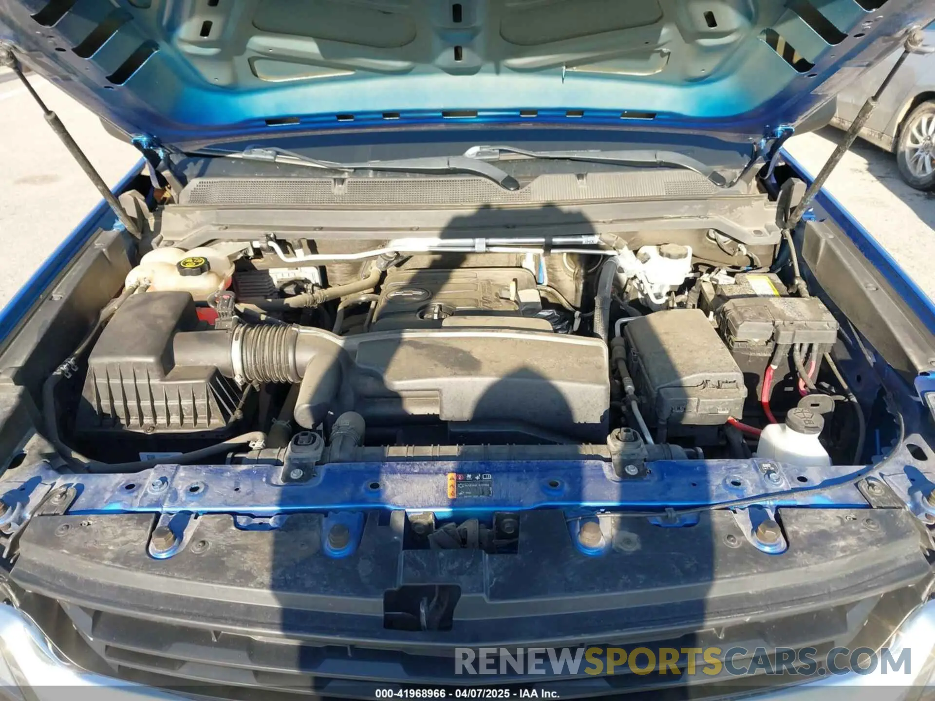 10 Photograph of a damaged car 1GCHSBEA9L1115771 CHEVROLET COLORADO 2020