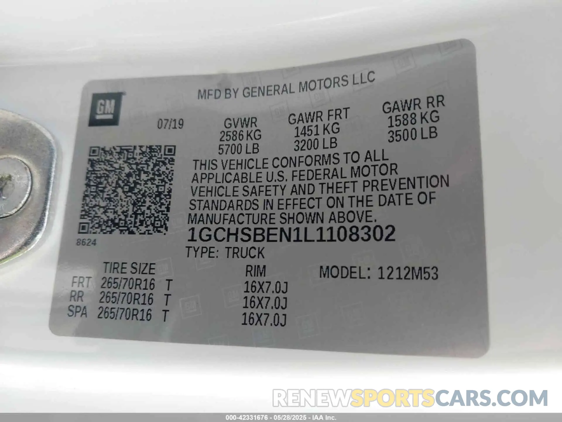 9 Photograph of a damaged car 1GCHSBEN1L1108302 CHEVROLET COLORADO 2020