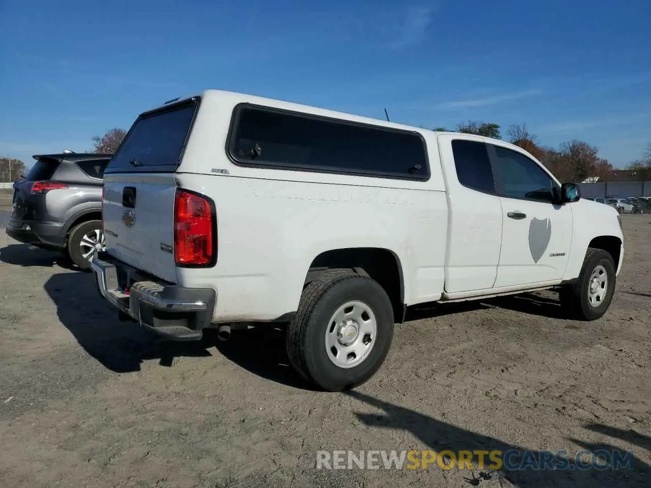 3 Photograph of a damaged car 1GCHSBEN7L1133382 CHEVROLET COLORADO 2020