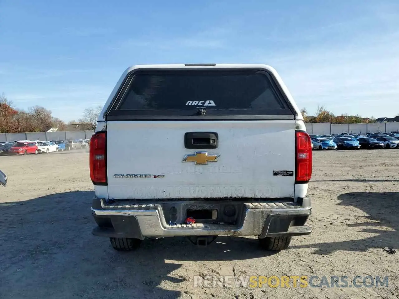 6 Photograph of a damaged car 1GCHSBEN7L1133382 CHEVROLET COLORADO 2020