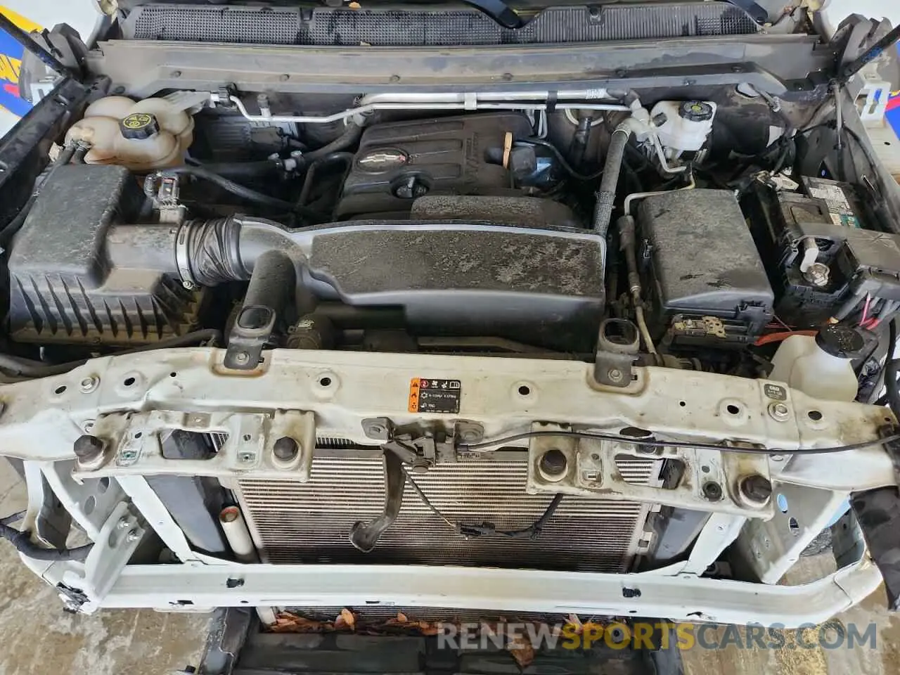 11 Photograph of a damaged car 1GCHSCEA3L1228752 CHEVROLET COLORADO 2020