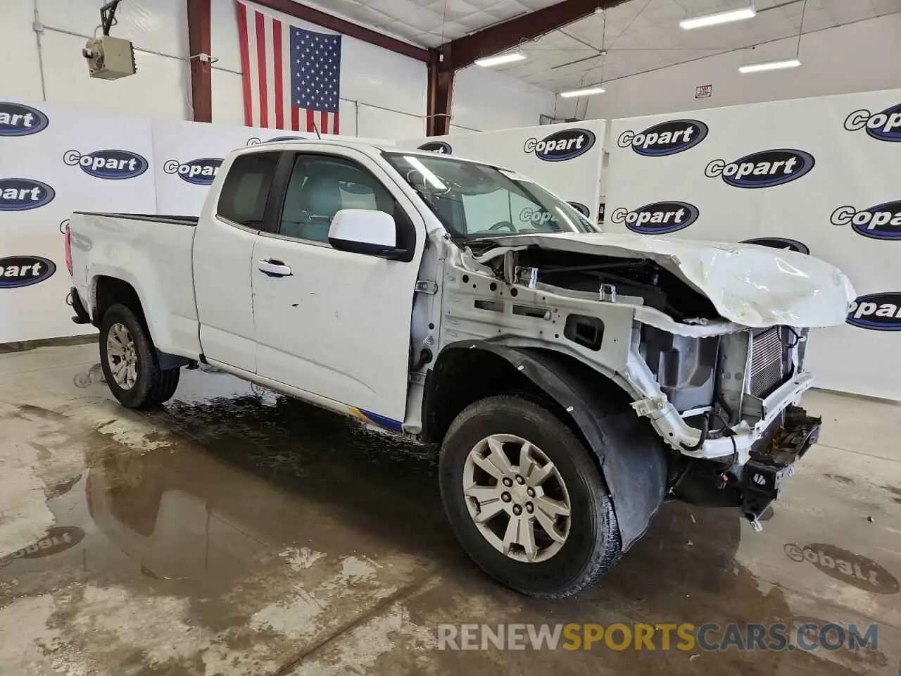 4 Photograph of a damaged car 1GCHSCEA3L1228752 CHEVROLET COLORADO 2020