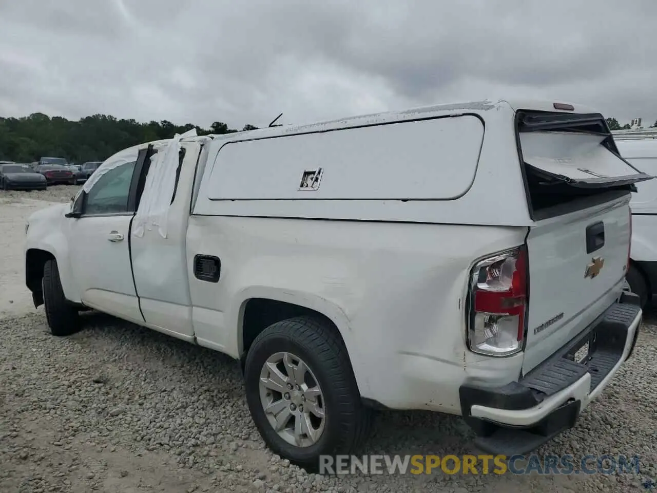 2 Photograph of a damaged car 1GCHSCEA4L1229974 CHEVROLET COLORADO 2020