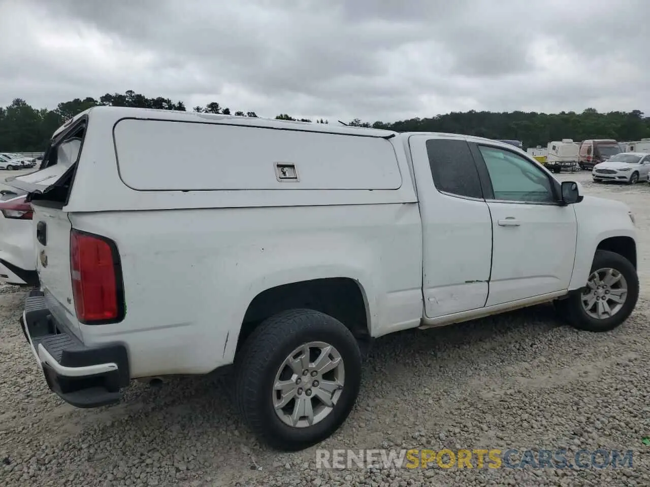 3 Photograph of a damaged car 1GCHSCEA4L1229974 CHEVROLET COLORADO 2020