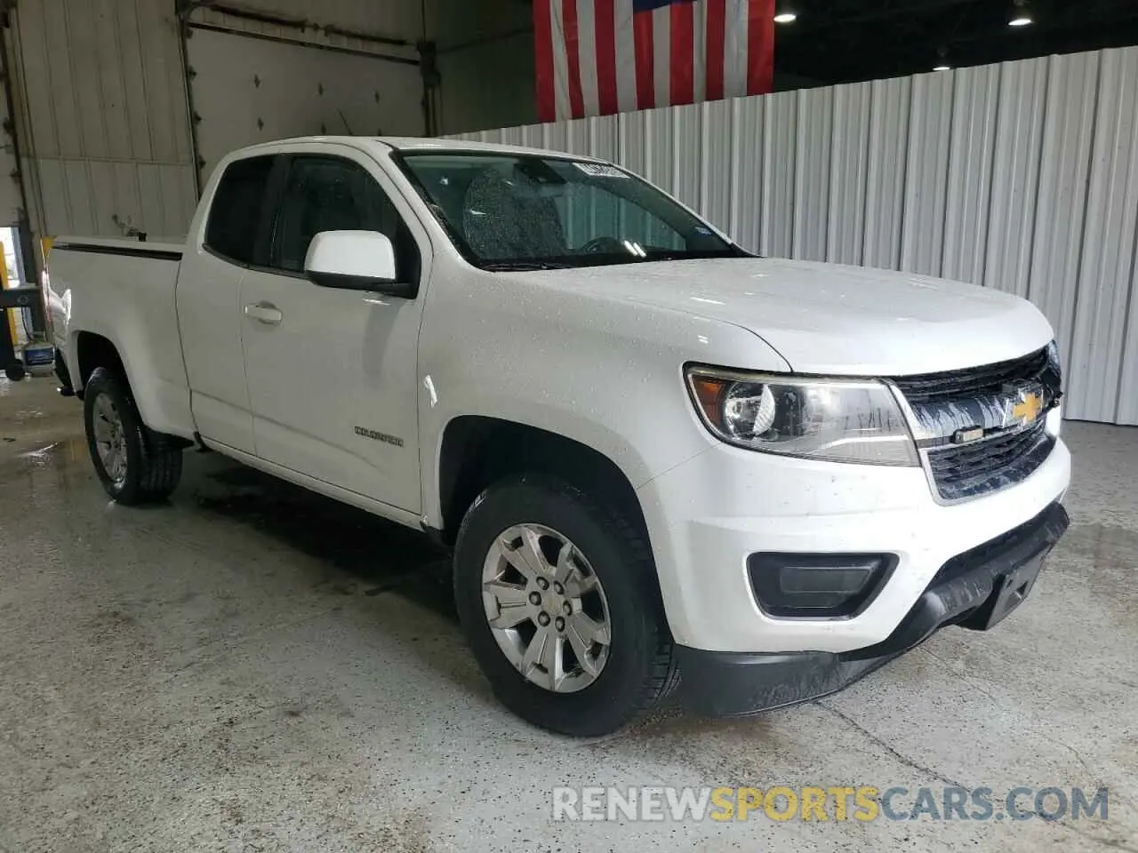 4 Photograph of a damaged car 1GCHSCEA6L1151522 CHEVROLET COLORADO 2020