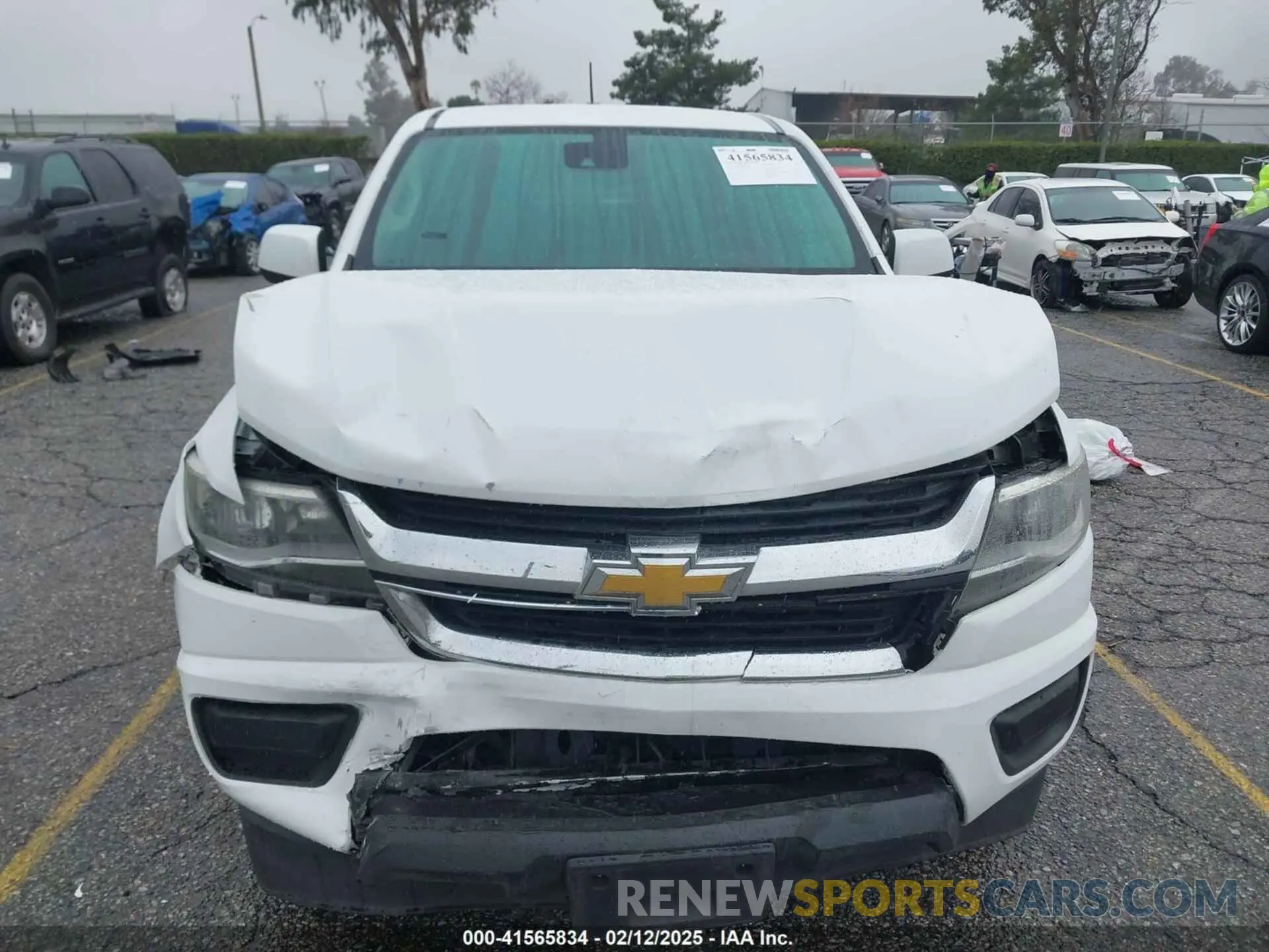 12 Photograph of a damaged car 1GCHSCEA8L1184036 CHEVROLET COLORADO 2020