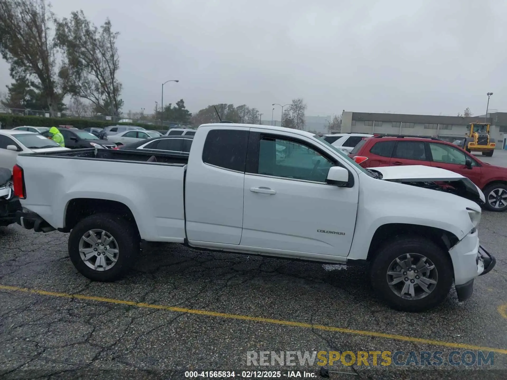 13 Photograph of a damaged car 1GCHSCEA8L1184036 CHEVROLET COLORADO 2020