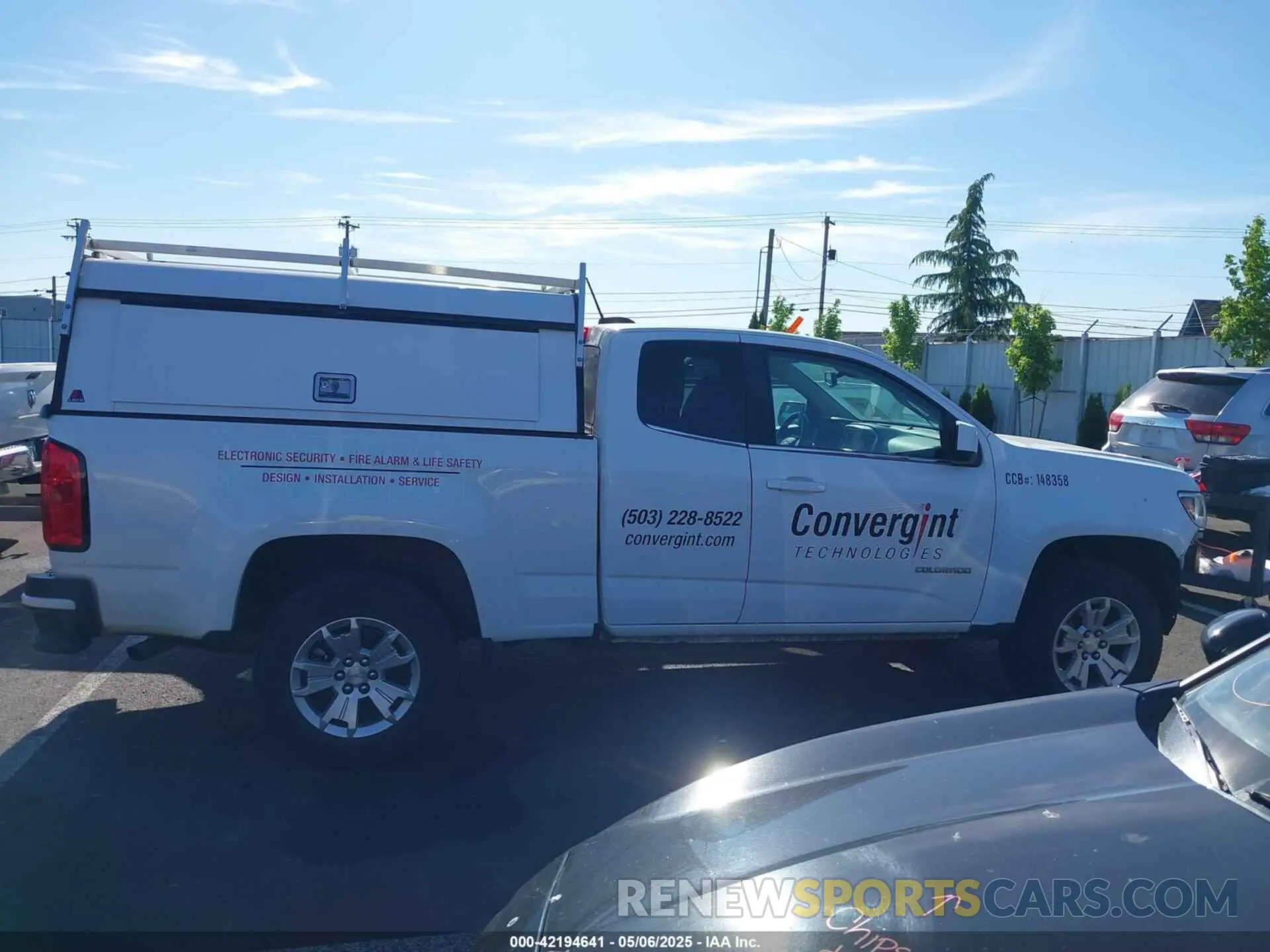 14 Photograph of a damaged car 1GCHSCENXL1168004 CHEVROLET COLORADO 2020