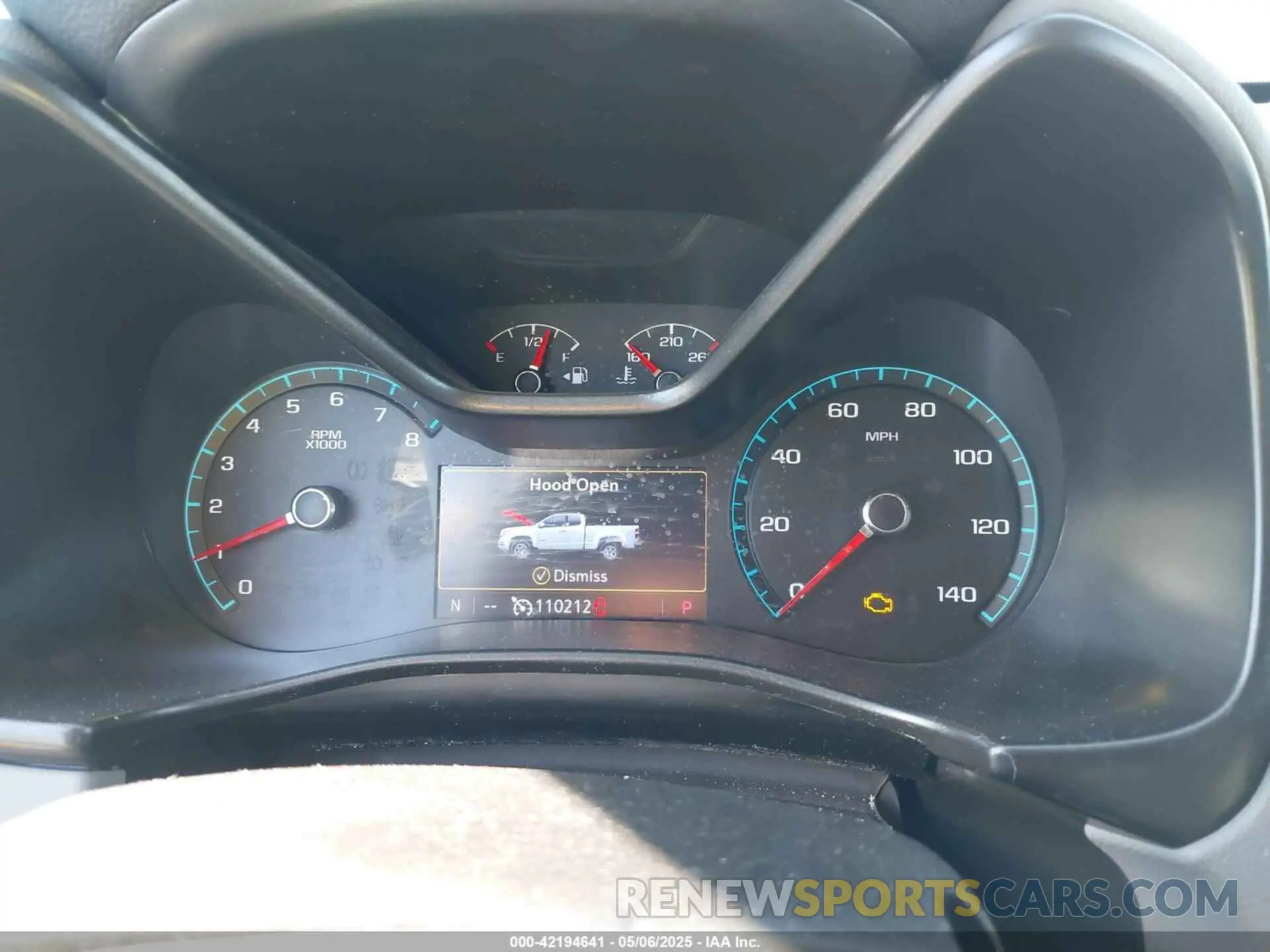 7 Photograph of a damaged car 1GCHSCENXL1168004 CHEVROLET COLORADO 2020