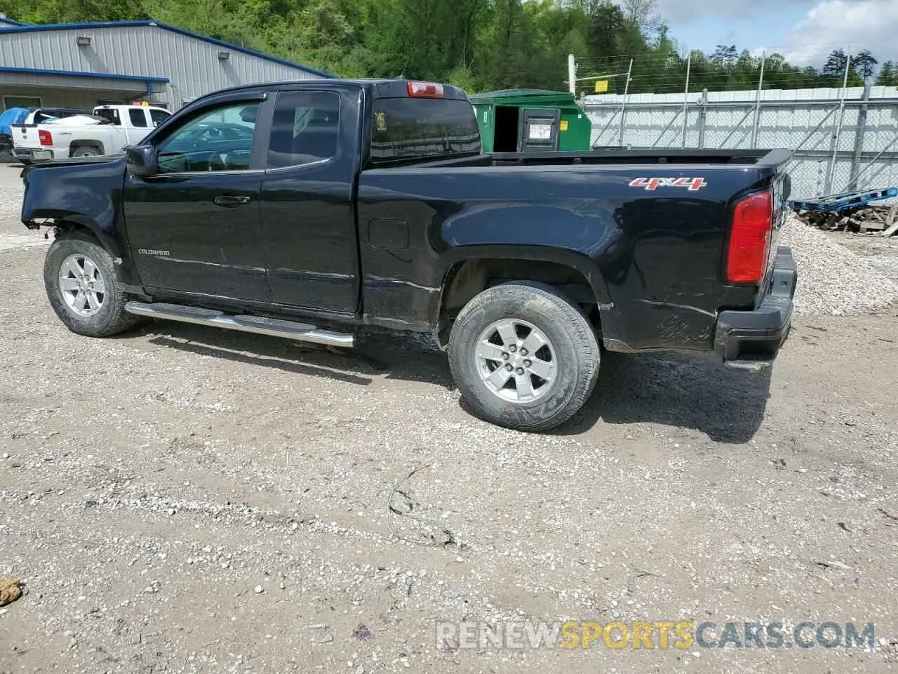 2 Photograph of a damaged car 1GCHTBEA5L1110158 CHEVROLET COLORADO 2020