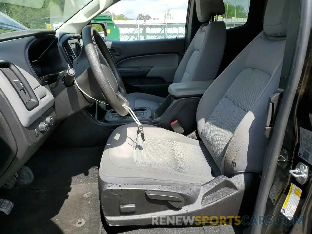 7 Photograph of a damaged car 1GCHTBEA5L1110158 CHEVROLET COLORADO 2020