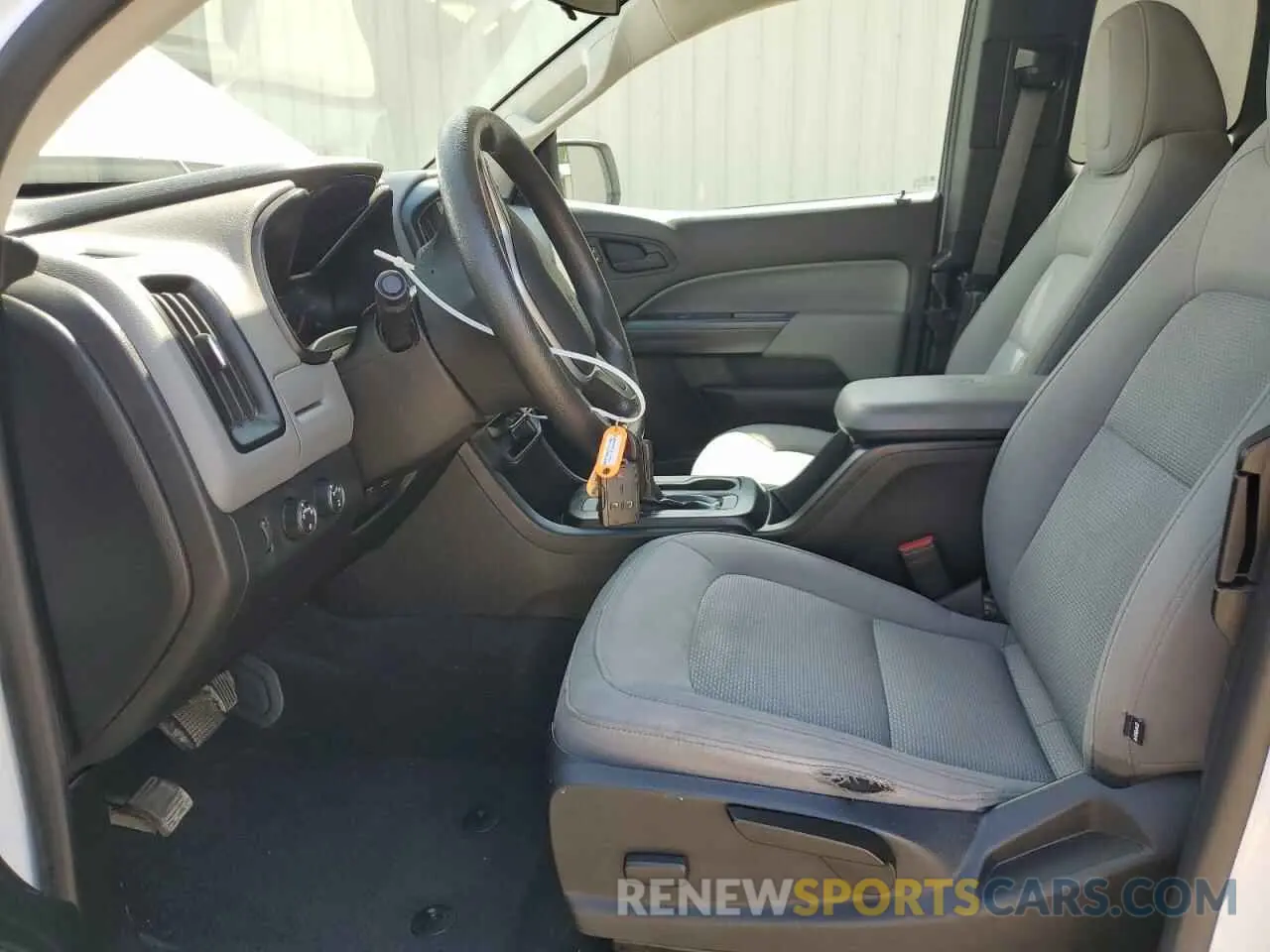 7 Photograph of a damaged car 1GCHTBEA8L1249832 CHEVROLET COLORADO 2020
