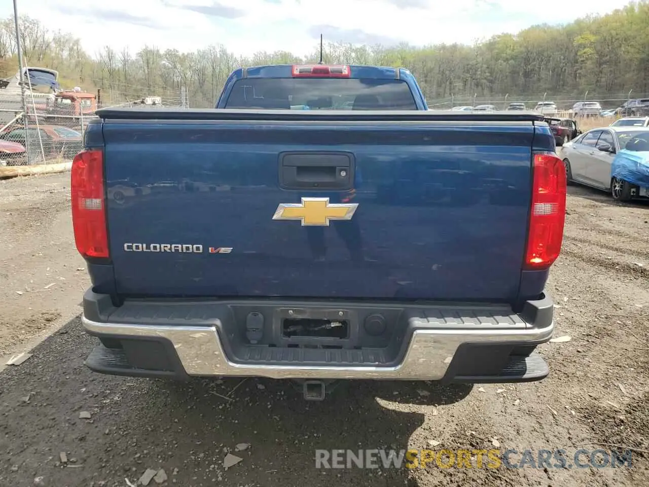 6 Photograph of a damaged car 1GCHTBEN4L1104709 CHEVROLET COLORADO 2020