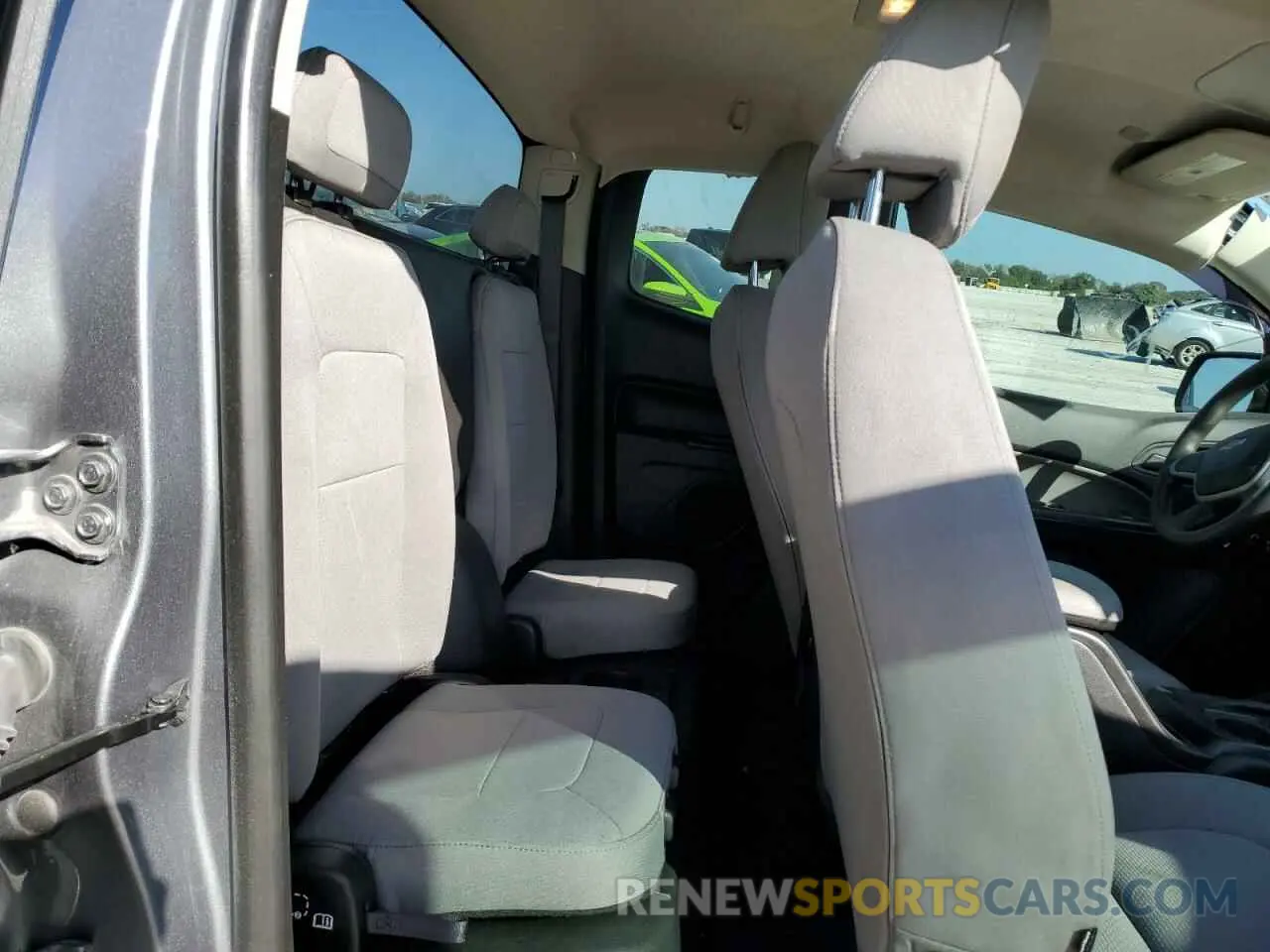 10 Photograph of a damaged car 1GCHTBEN7L1227940 CHEVROLET COLORADO 2020