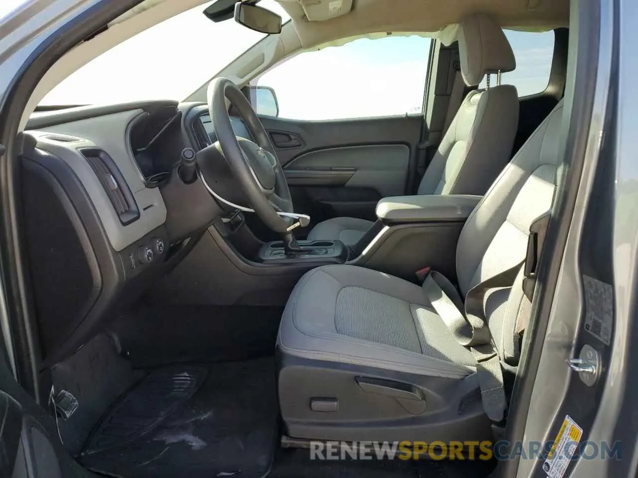 7 Photograph of a damaged car 1GCHTBEN7L1227940 CHEVROLET COLORADO 2020