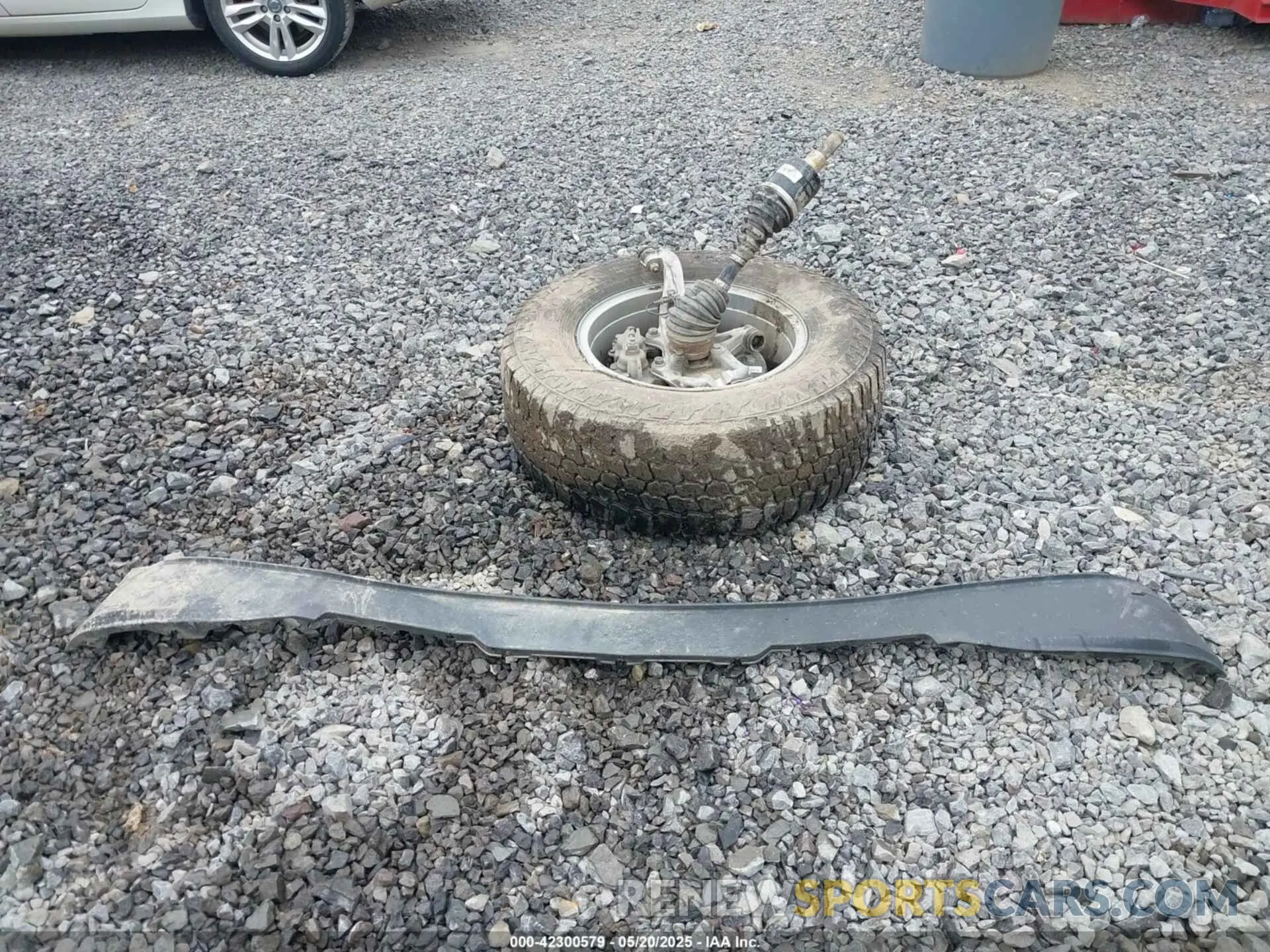 12 Photograph of a damaged car 1GCHTCEA0L1224915 CHEVROLET COLORADO 2020