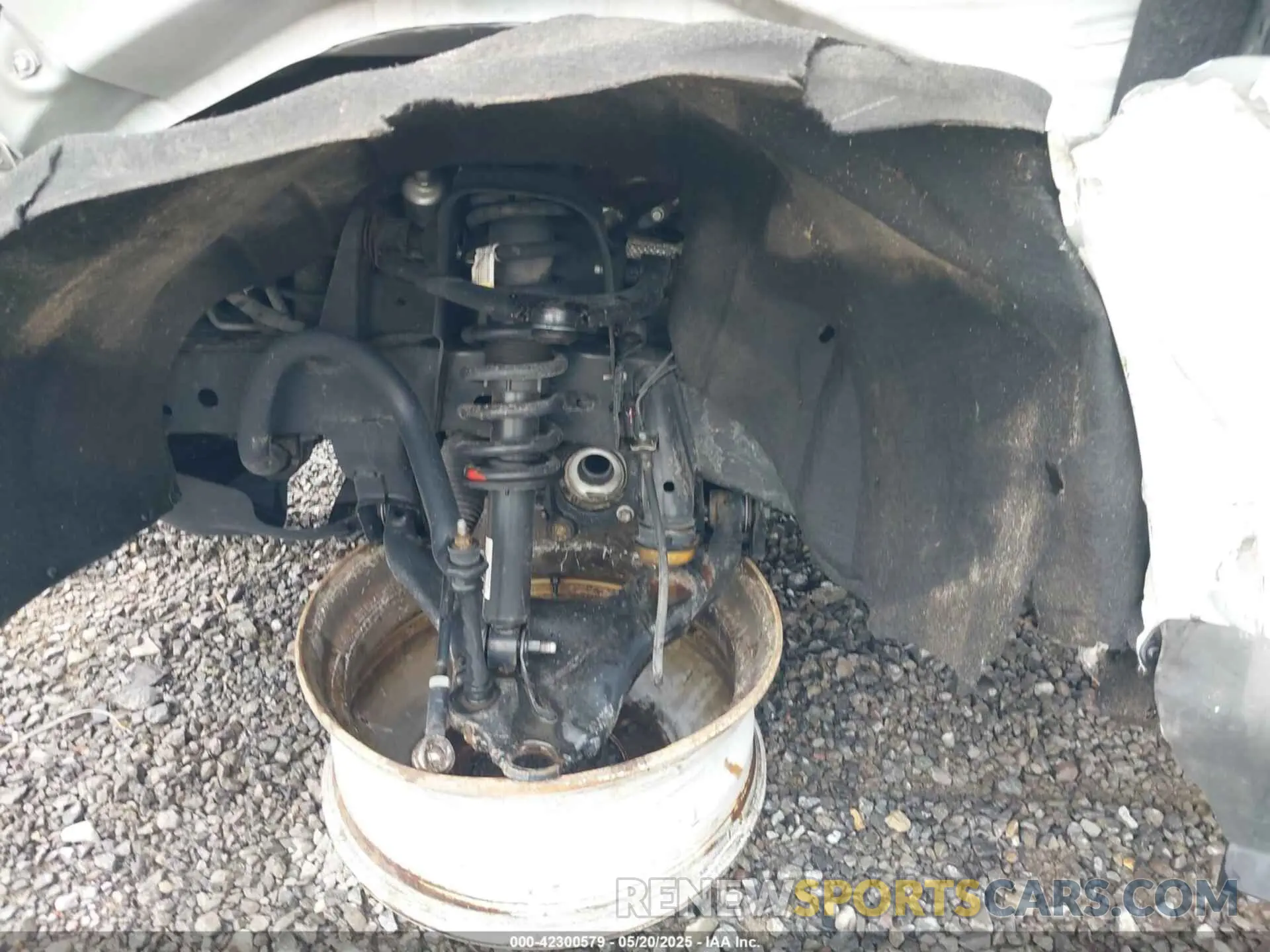 19 Photograph of a damaged car 1GCHTCEA0L1224915 CHEVROLET COLORADO 2020
