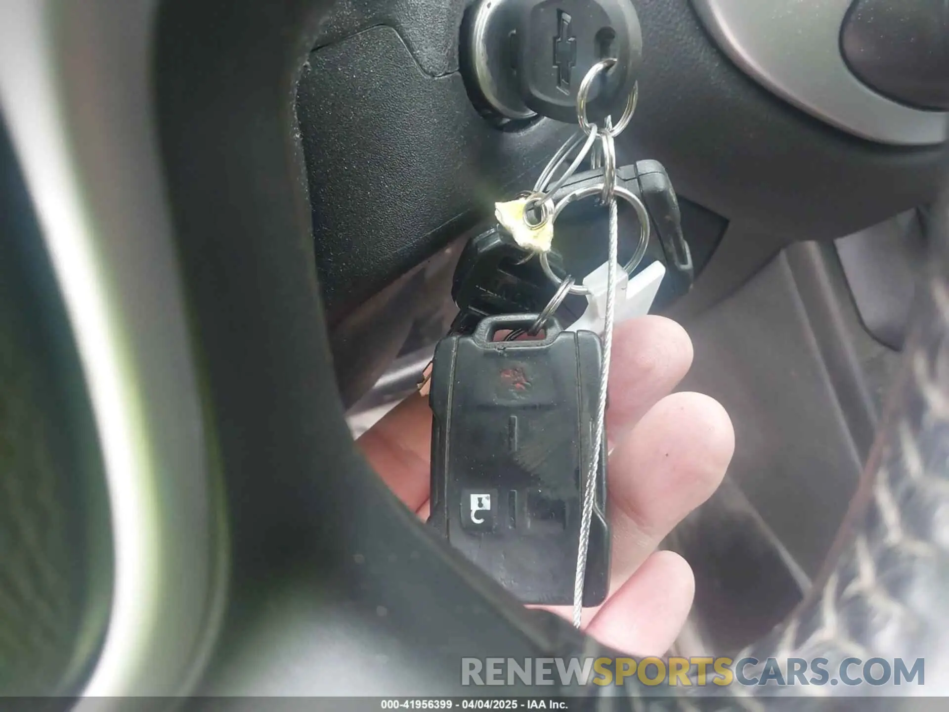11 Photograph of a damaged car 1GCHTCEA7L1182355 CHEVROLET COLORADO 2020