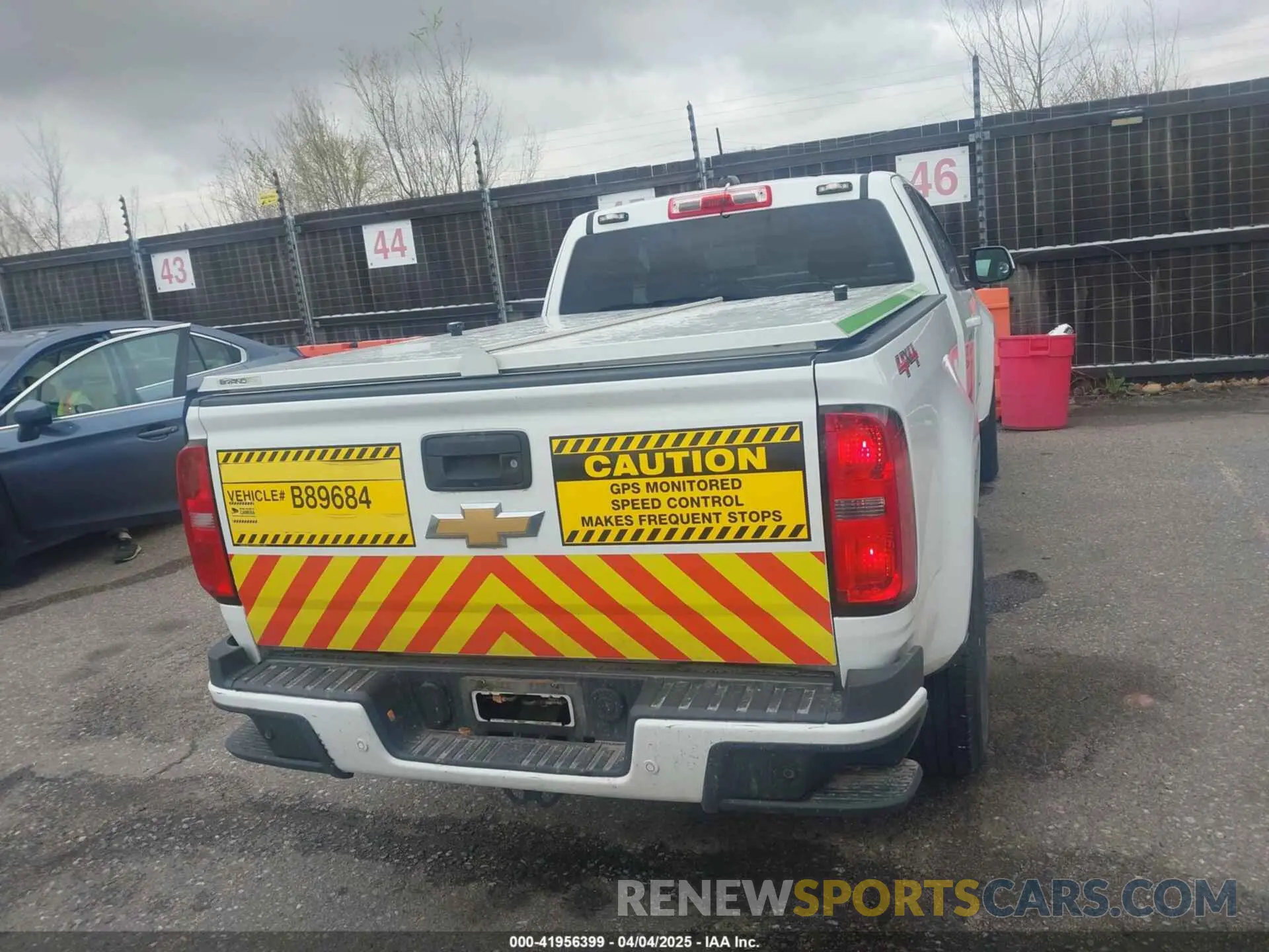 16 Photograph of a damaged car 1GCHTCEA7L1182355 CHEVROLET COLORADO 2020