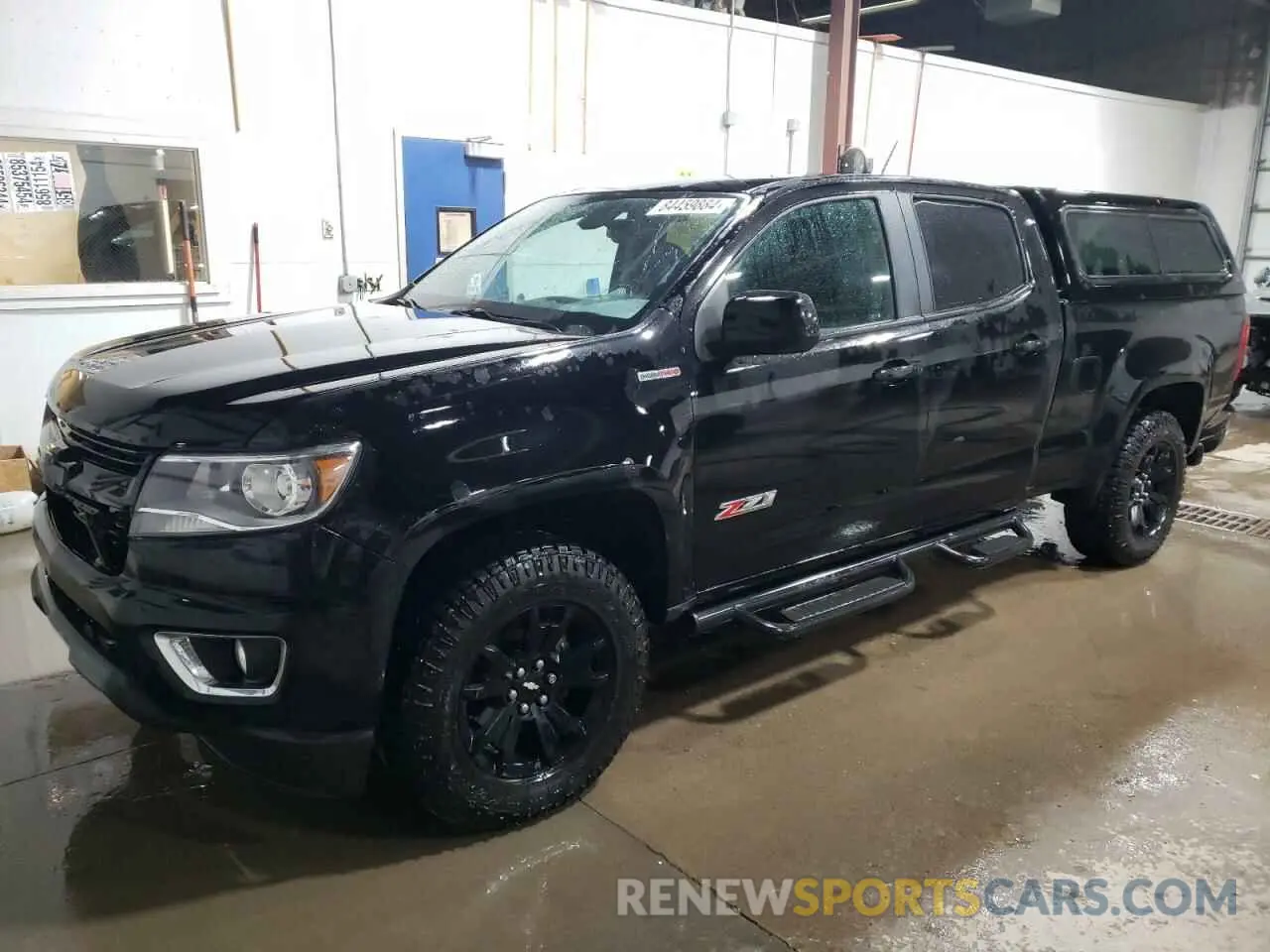 1 Photograph of a damaged car 1GCPTDE10L1194445 CHEVROLET COLORADO 2020
