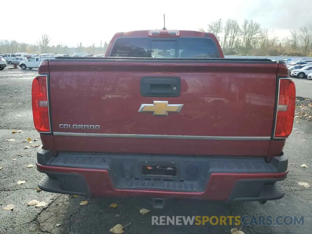 6 Photograph of a damaged car 1GCPTDE11L1127756 CHEVROLET COLORADO 2020