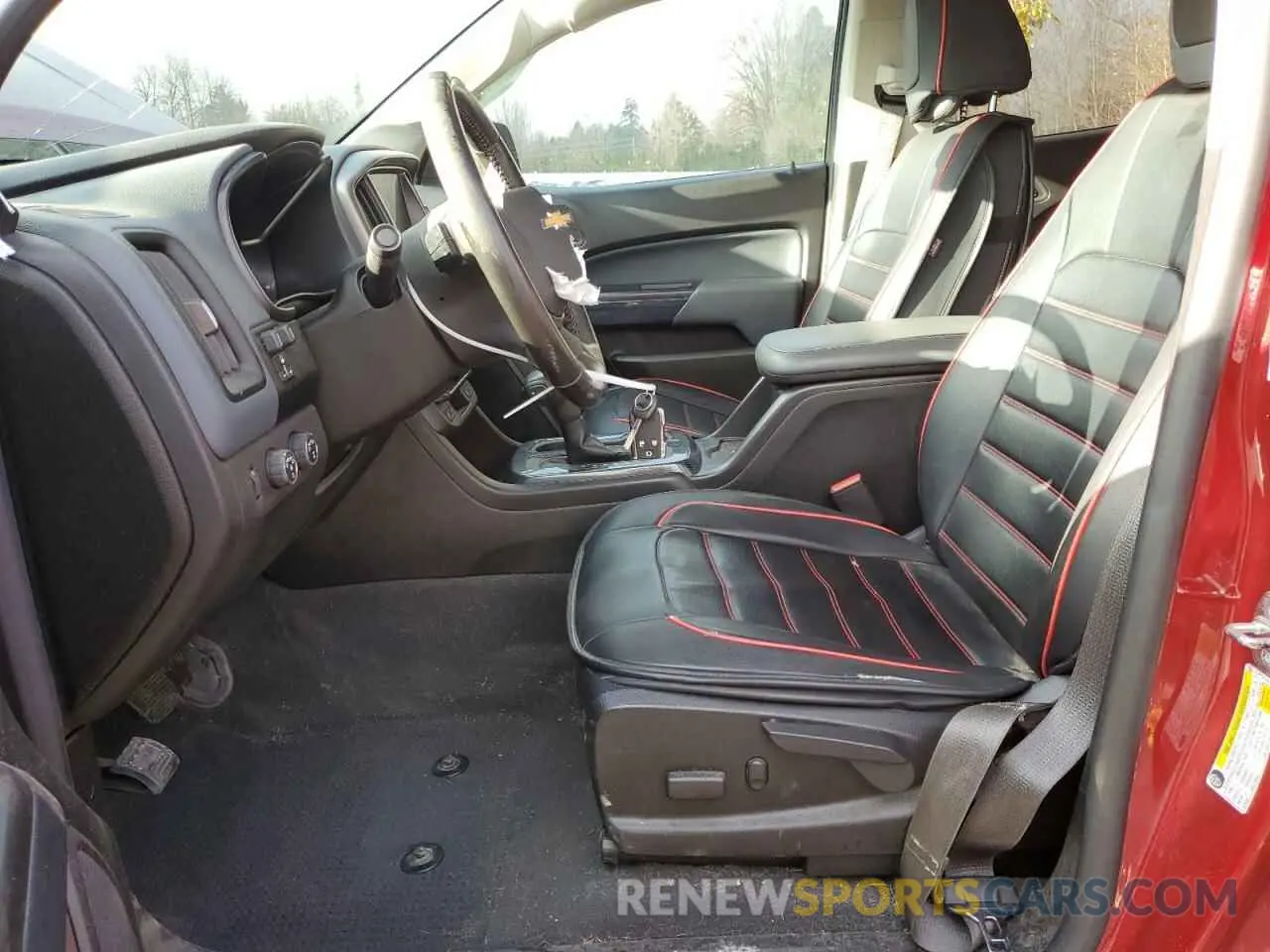 7 Photograph of a damaged car 1GCPTDE11L1127756 CHEVROLET COLORADO 2020