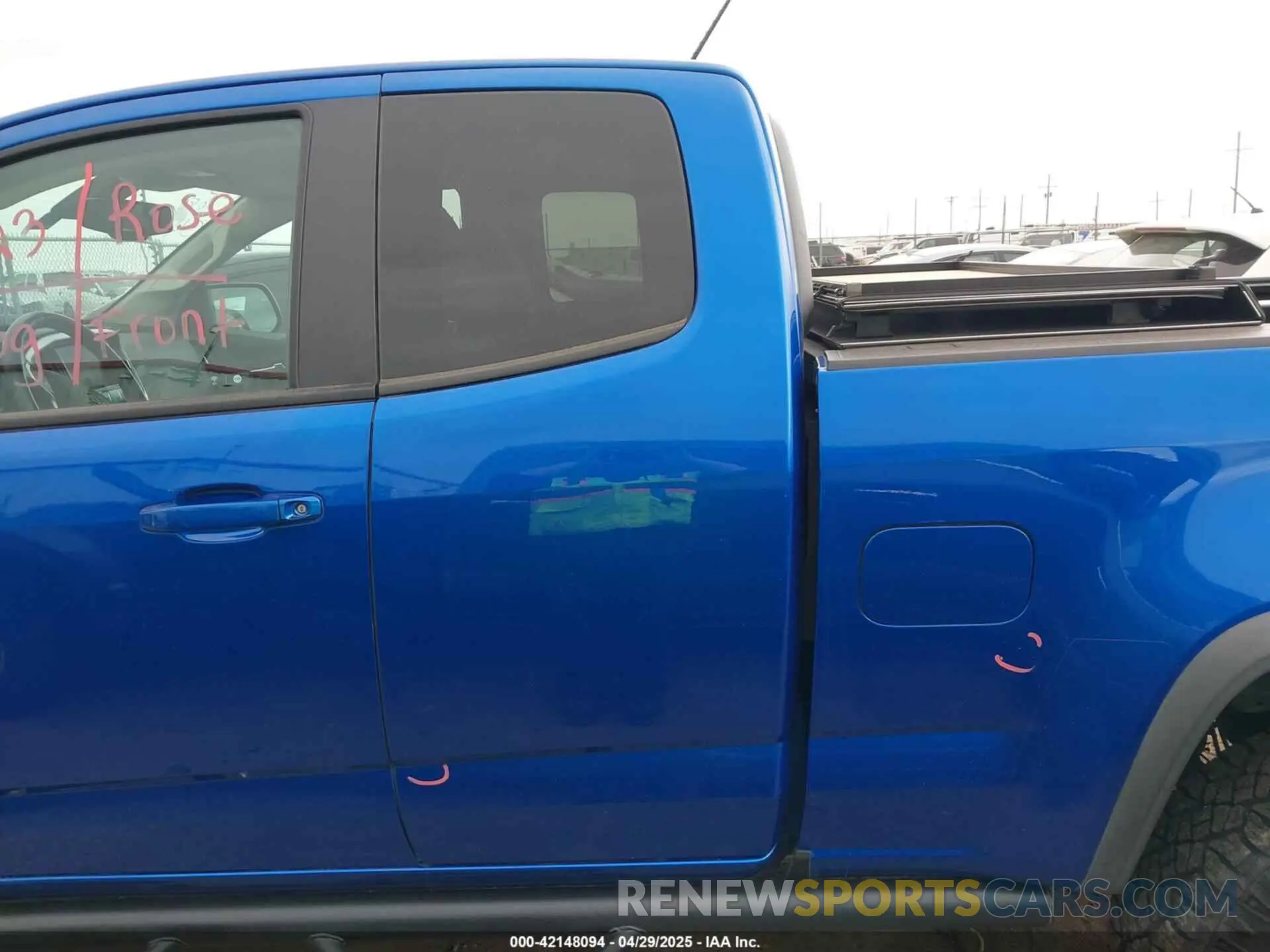 15 Photograph of a damaged car 1GCRTEEN9L1189746 CHEVROLET COLORADO 2020