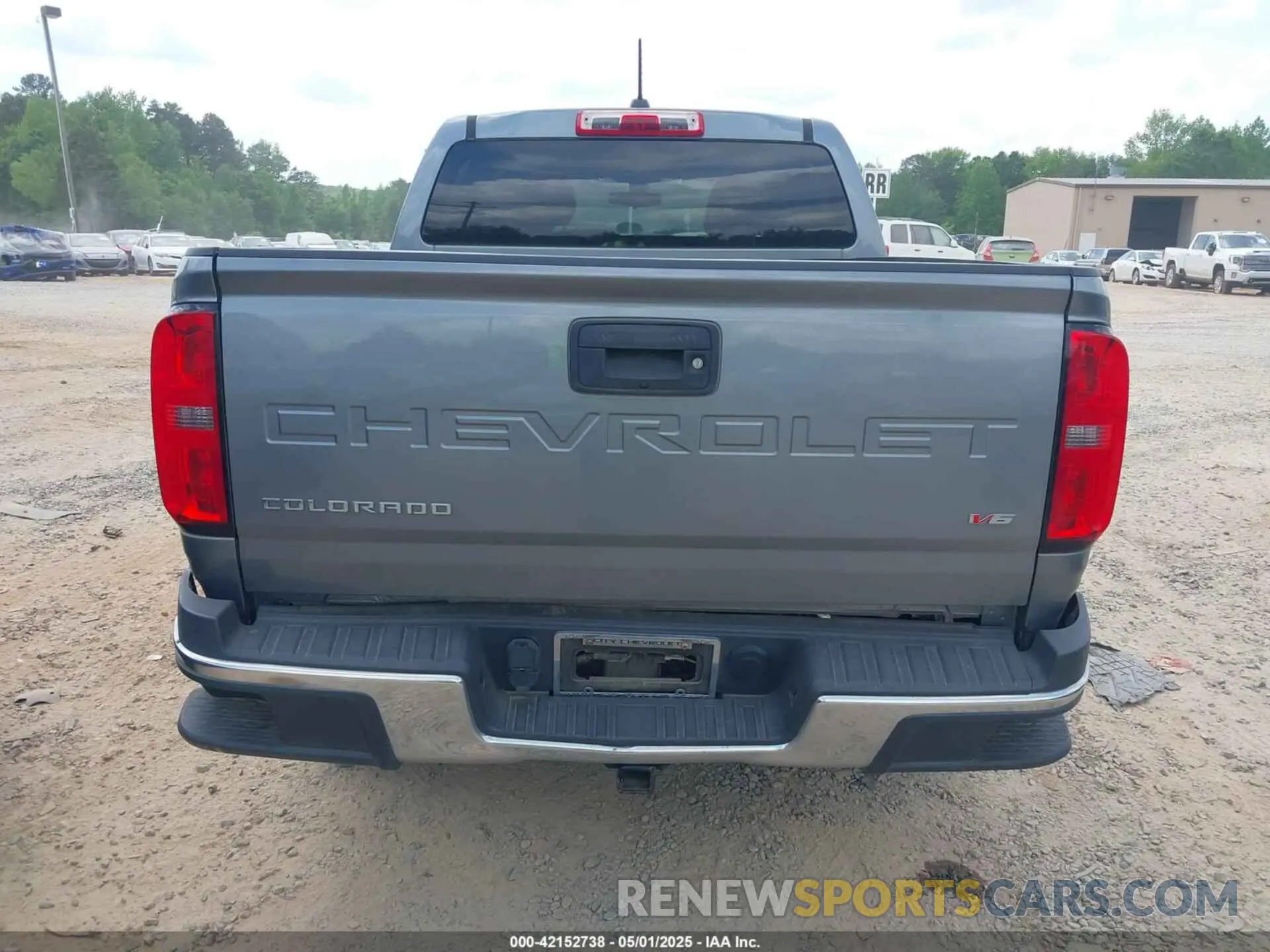 16 Photograph of a damaged car 1GCGSBEN5M1187079 CHEVROLET COLORADO 2021