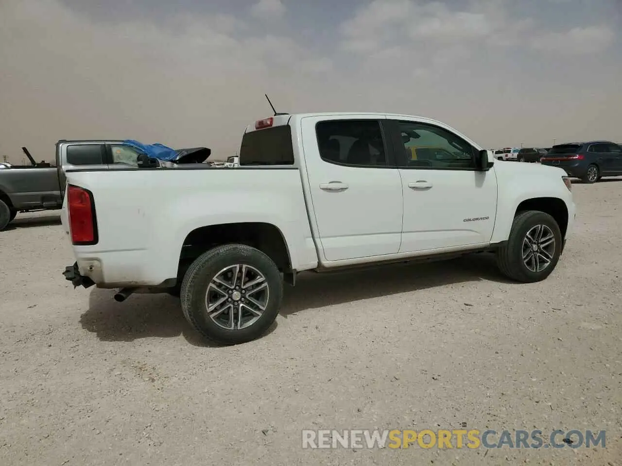 3 Photograph of a damaged car 1GCGSBEN6M1187687 CHEVROLET COLORADO 2021