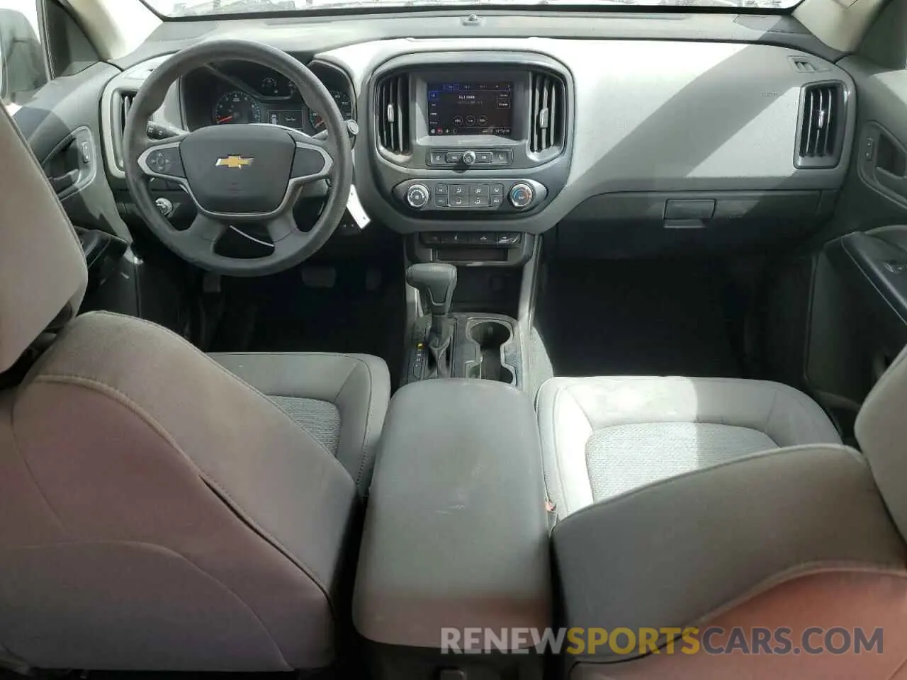 8 Photograph of a damaged car 1GCGSBEN6M1187687 CHEVROLET COLORADO 2021