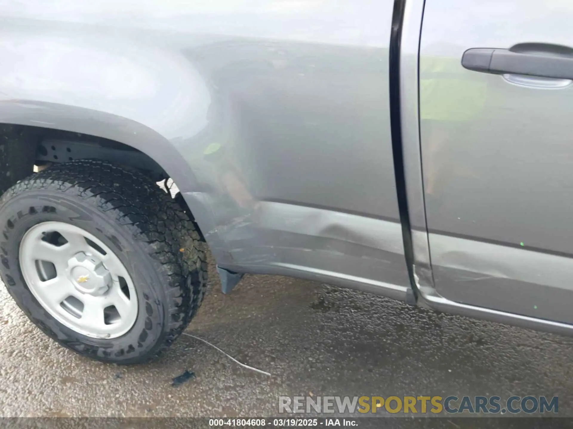 6 Photograph of a damaged car 1GCGSBEN7M1181283 CHEVROLET COLORADO 2021