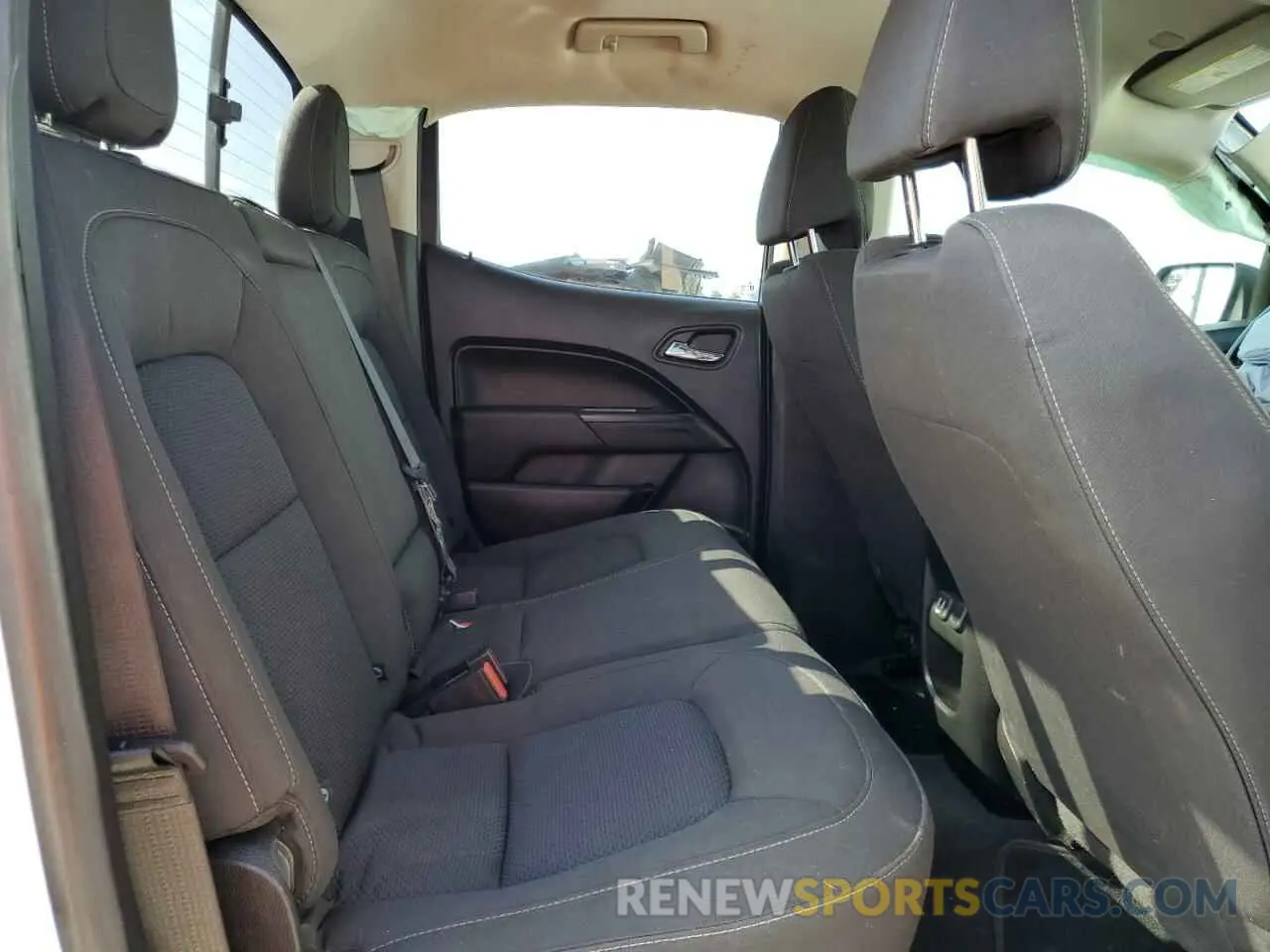 10 Photograph of a damaged car 1GCGSCEA5M1132943 CHEVROLET COLORADO 2021