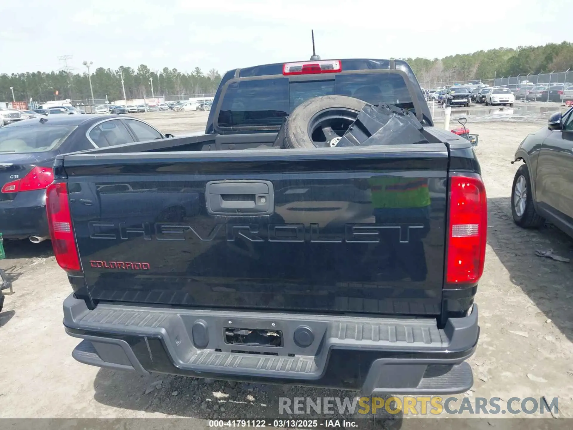 16 Photograph of a damaged car 1GCGSCEA6M1283709 CHEVROLET COLORADO 2021