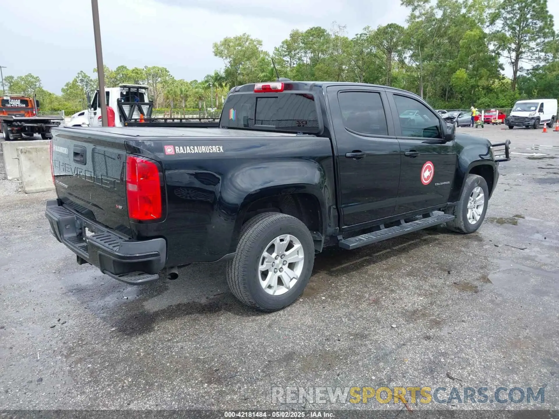 4 Photograph of a damaged car 1GCGSCEN1M1131727 CHEVROLET COLORADO 2021