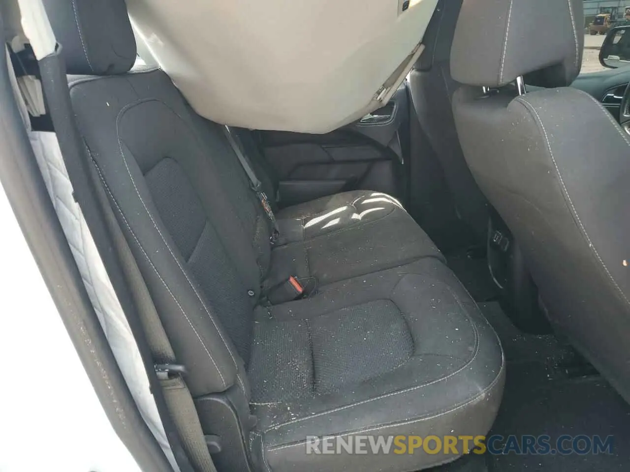 10 Photograph of a damaged car 1GCGSCEN1M1132019 CHEVROLET COLORADO 2021