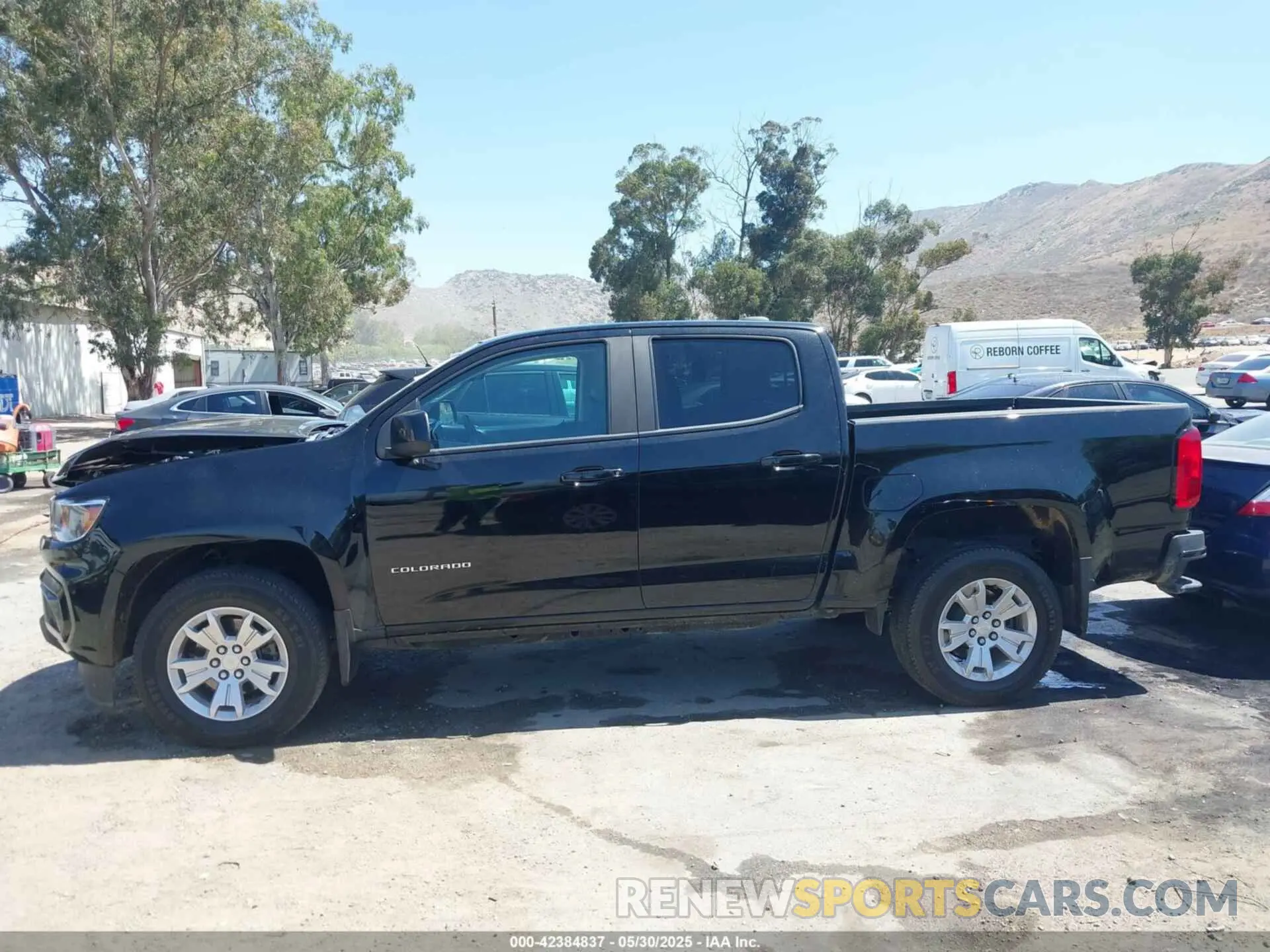 14 Photograph of a damaged car 1GCGSCEN2M1142381 CHEVROLET COLORADO 2021