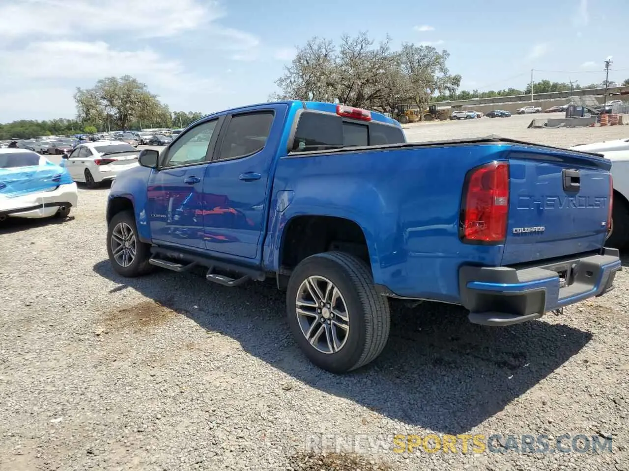 2 Photograph of a damaged car 1GCGSCEN3M1297005 CHEVROLET COLORADO 2021
