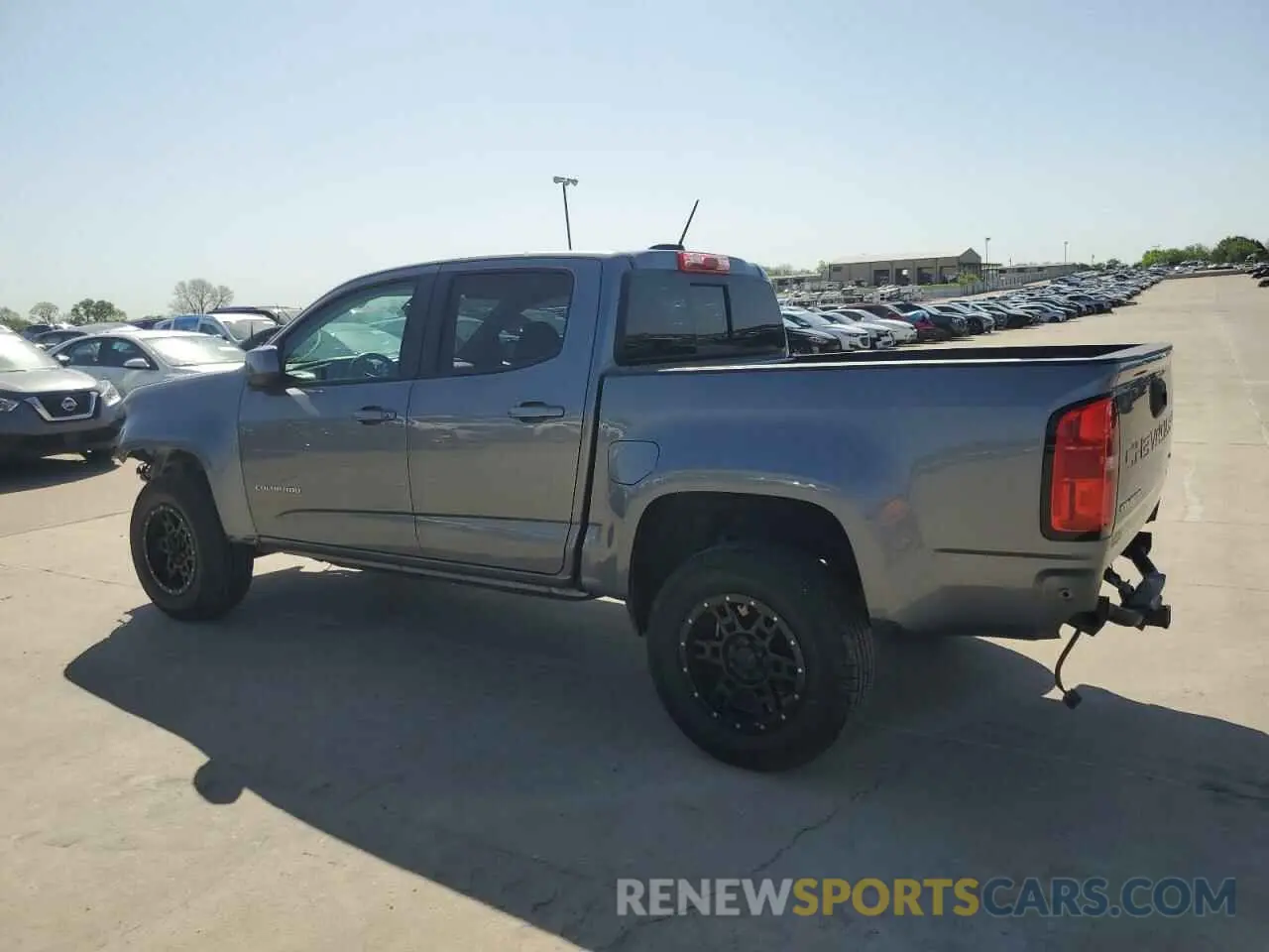 2 Photograph of a damaged car 1GCGSCEN4M1259928 CHEVROLET COLORADO 2021