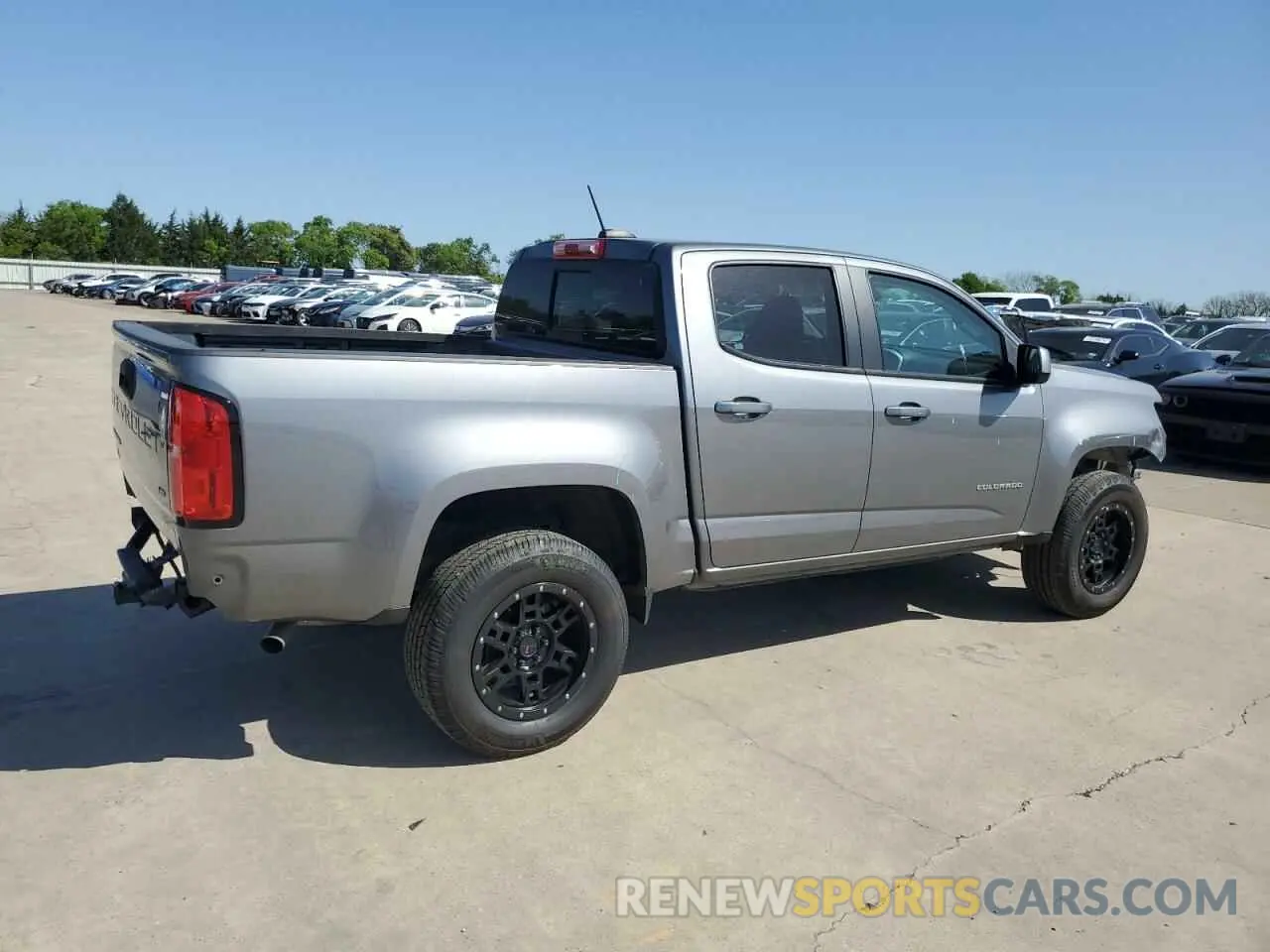 3 Photograph of a damaged car 1GCGSCEN4M1259928 CHEVROLET COLORADO 2021