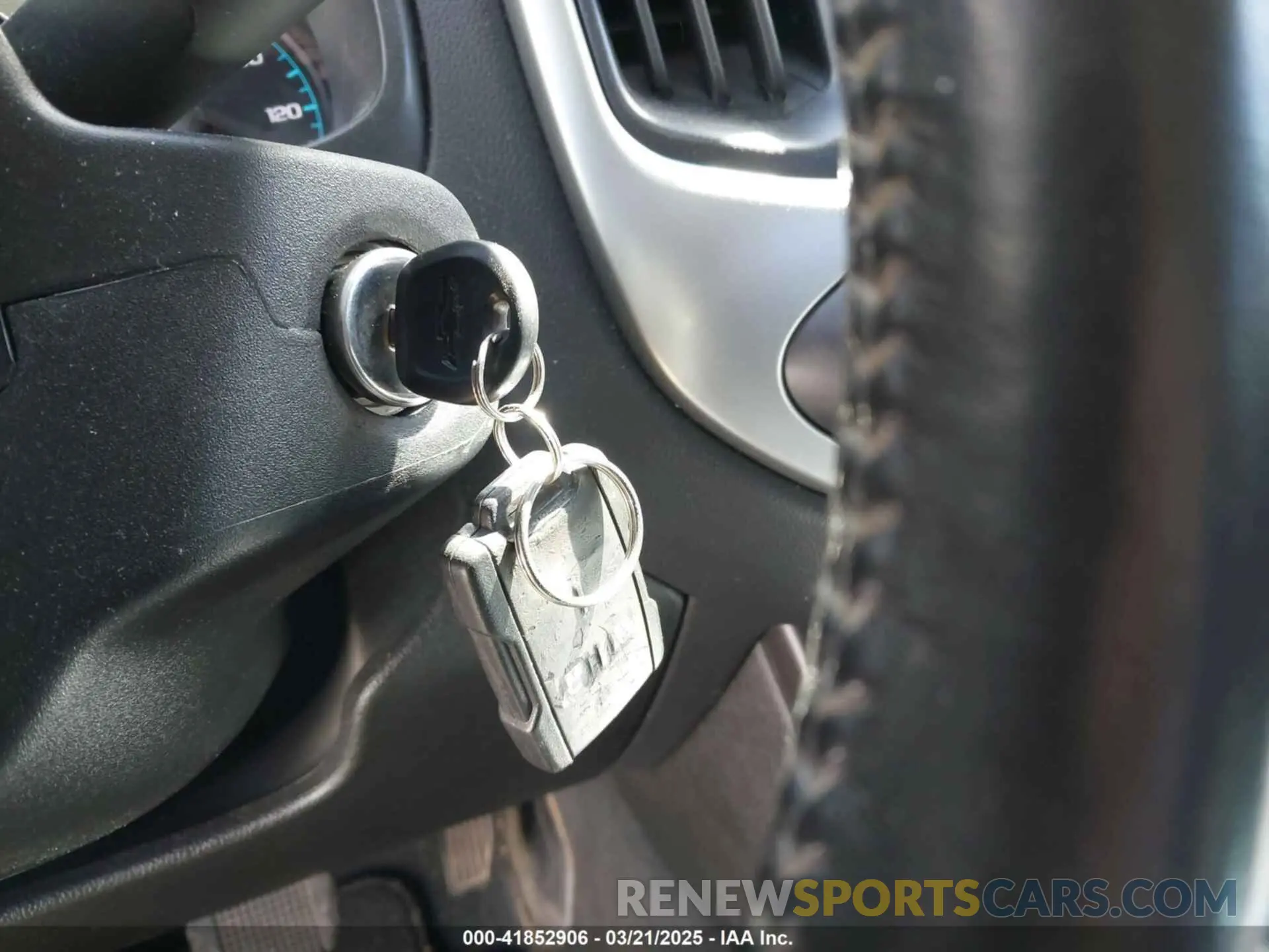 11 Photograph of a damaged car 1GCGSCEN6M1163816 CHEVROLET COLORADO 2021