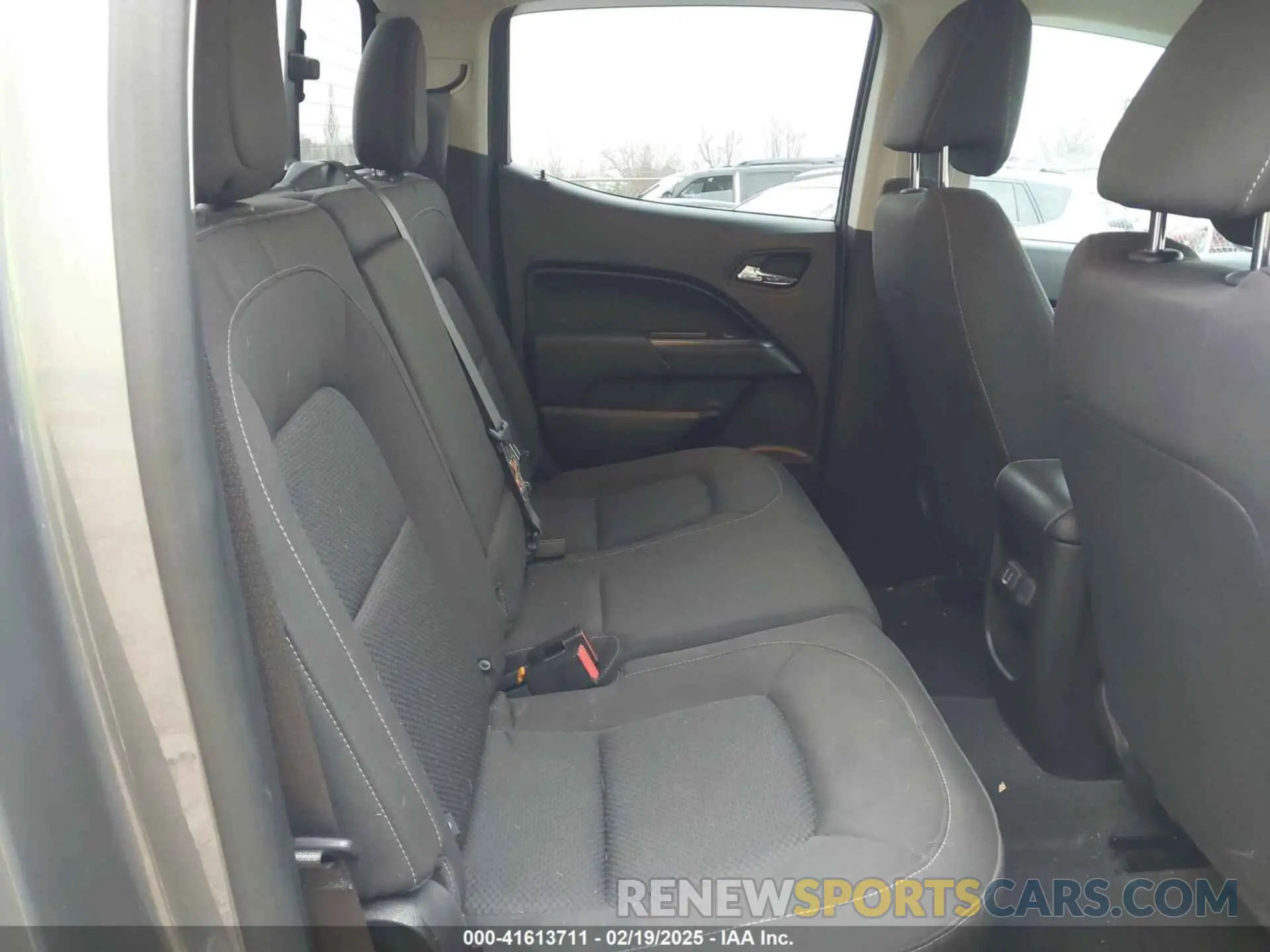 8 Photograph of a damaged car 1GCGSCEN8M1119980 CHEVROLET COLORADO 2021