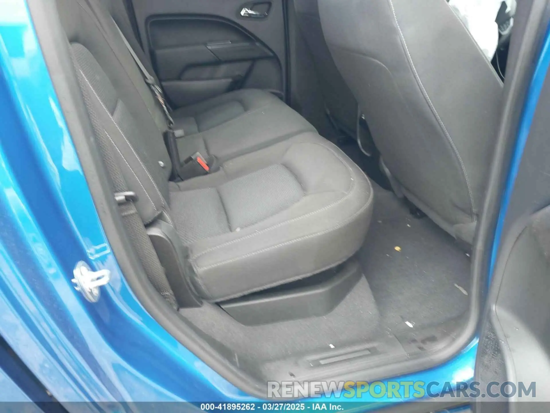 8 Photograph of a damaged car 1GCGSCEN9M1226777 CHEVROLET COLORADO 2021