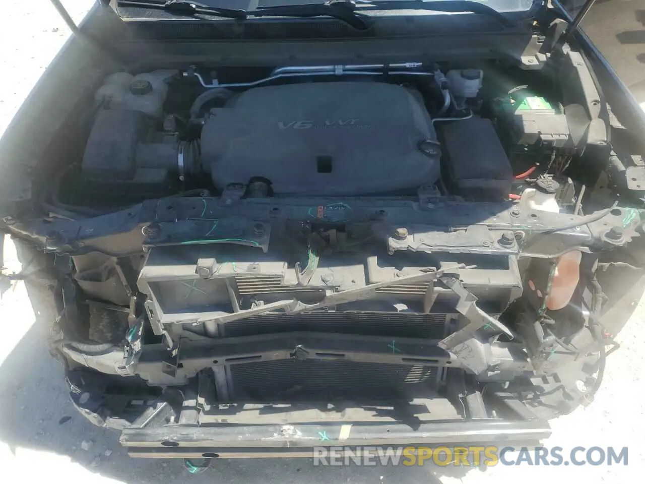 11 Photograph of a damaged car 1GCGSDEN1M1227685 CHEVROLET COLORADO 2021