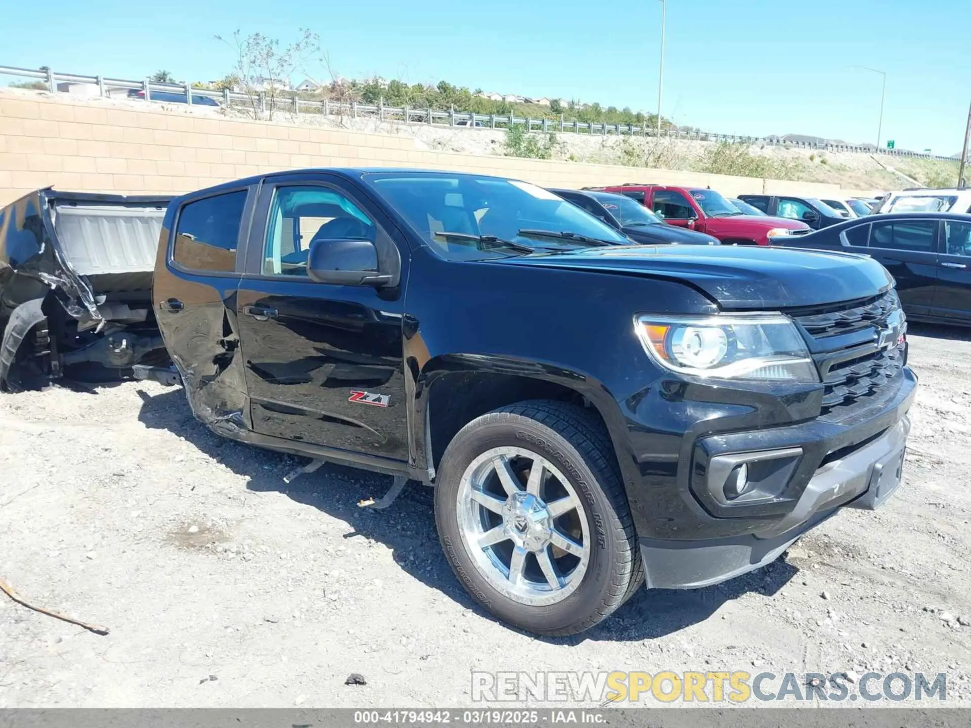 1 Photograph of a damaged car 1GCGSDEN2M1132018 CHEVROLET COLORADO 2021