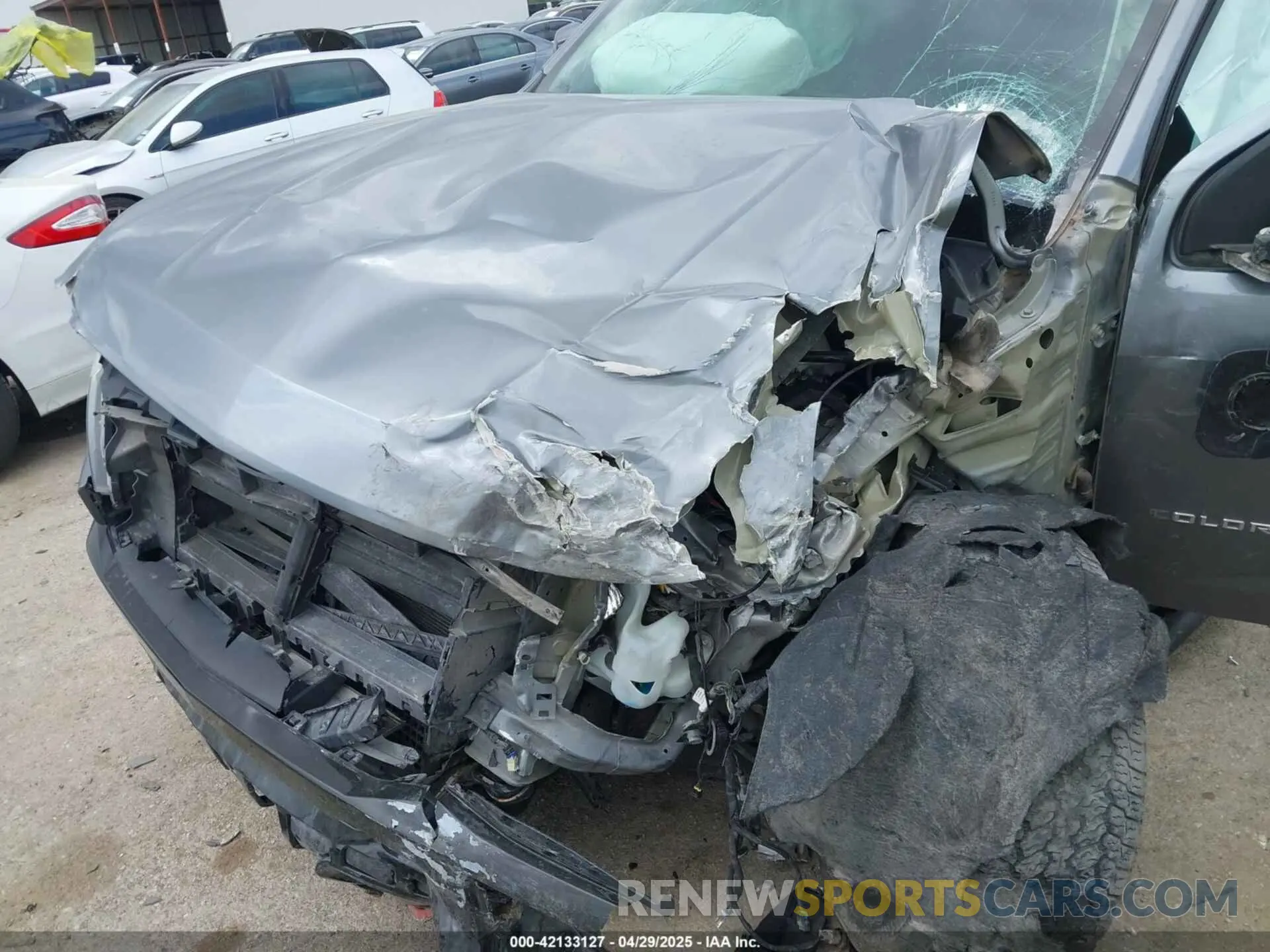6 Photograph of a damaged car 1GCGSDEN2M1190422 CHEVROLET COLORADO 2021