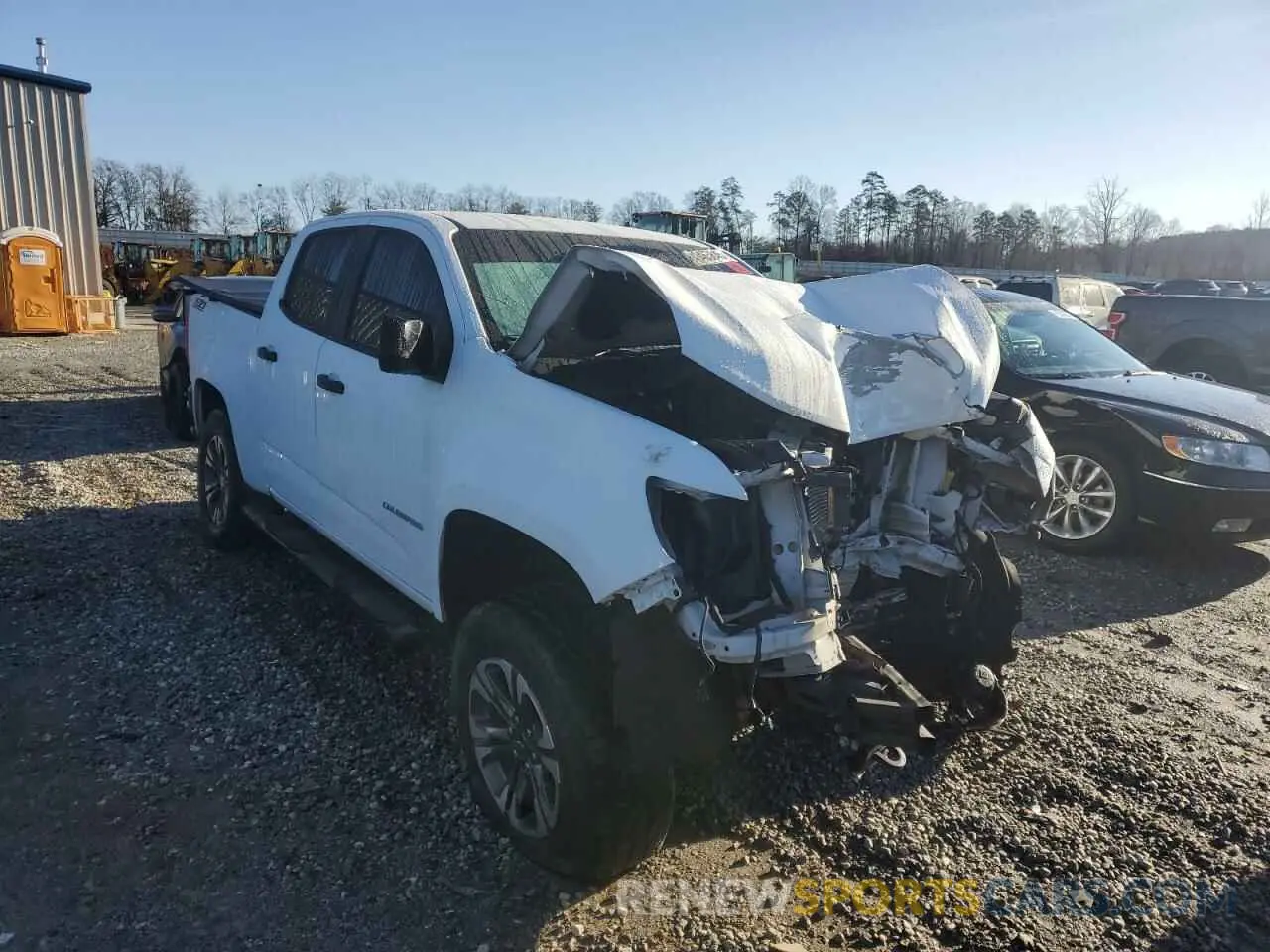 4 Photograph of a damaged car 1GCGSDEN8M1298995 CHEVROLET COLORADO 2021