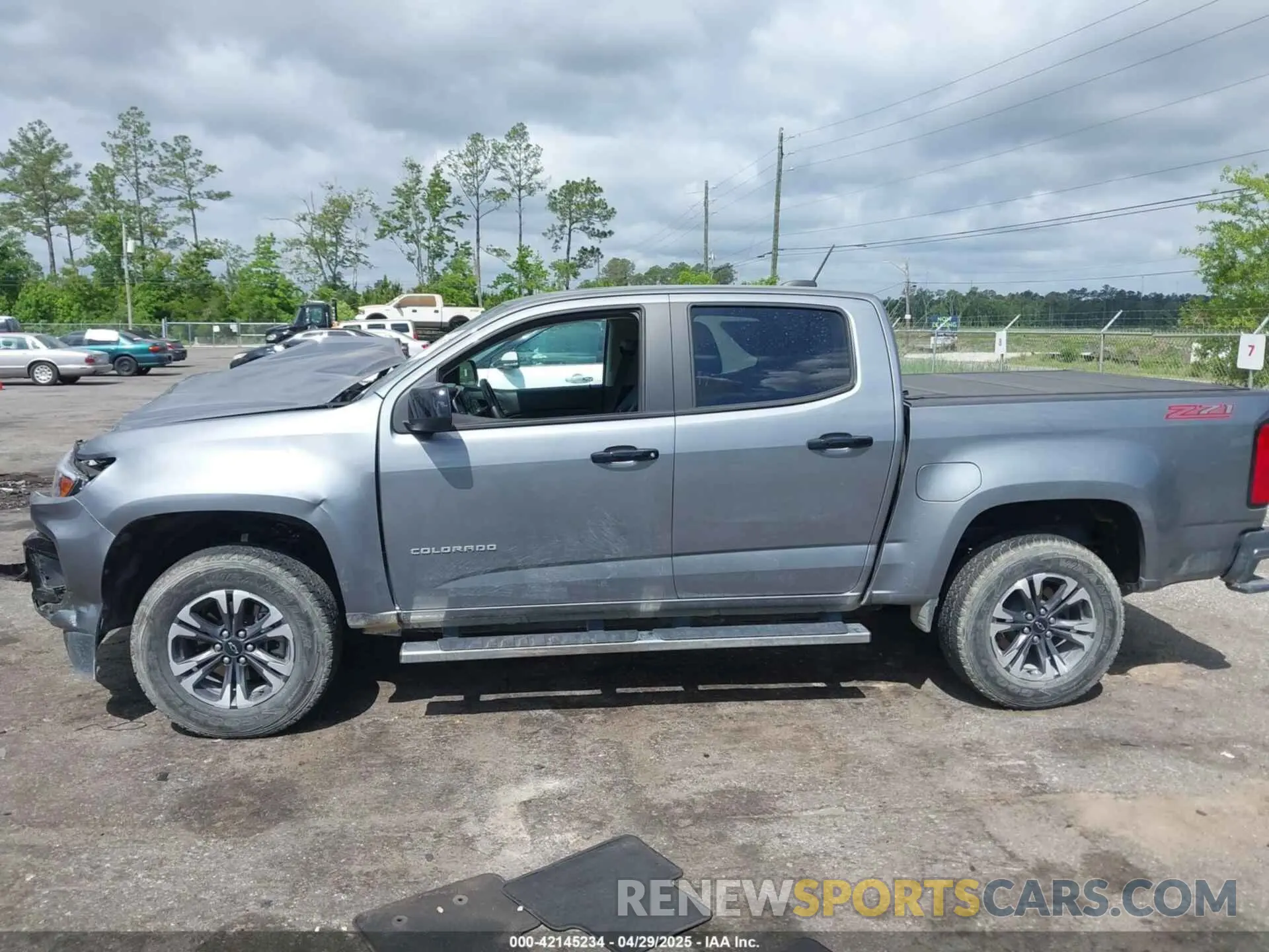 14 Photograph of a damaged car 1GCGSDEN9M1285771 CHEVROLET COLORADO 2021